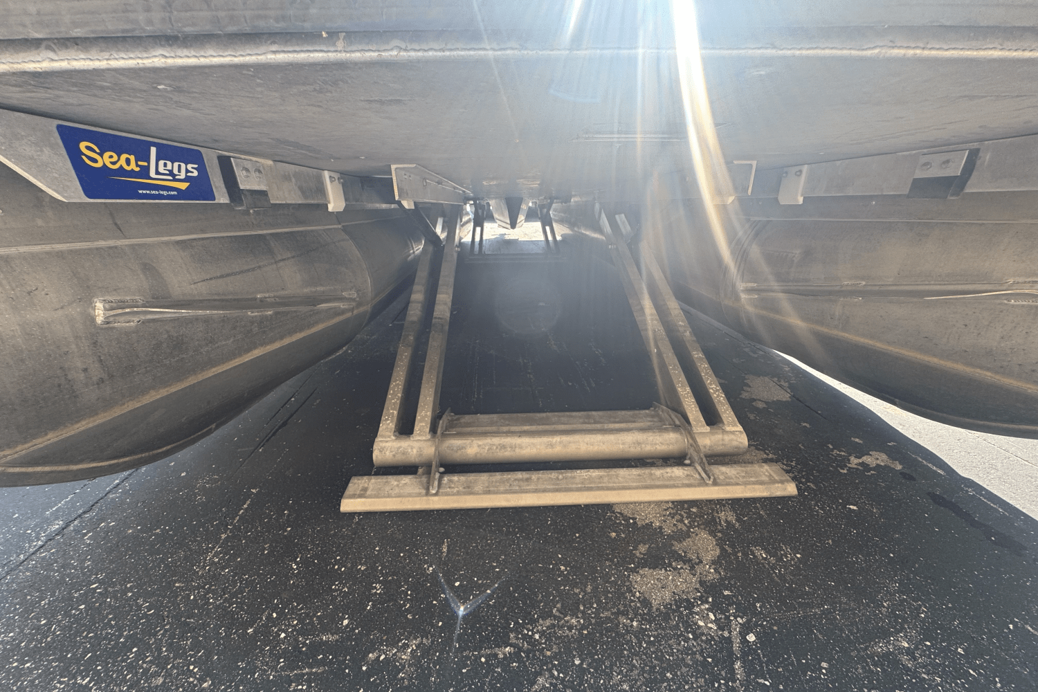 2019 Barletta L23QC Image Thumbnail #28