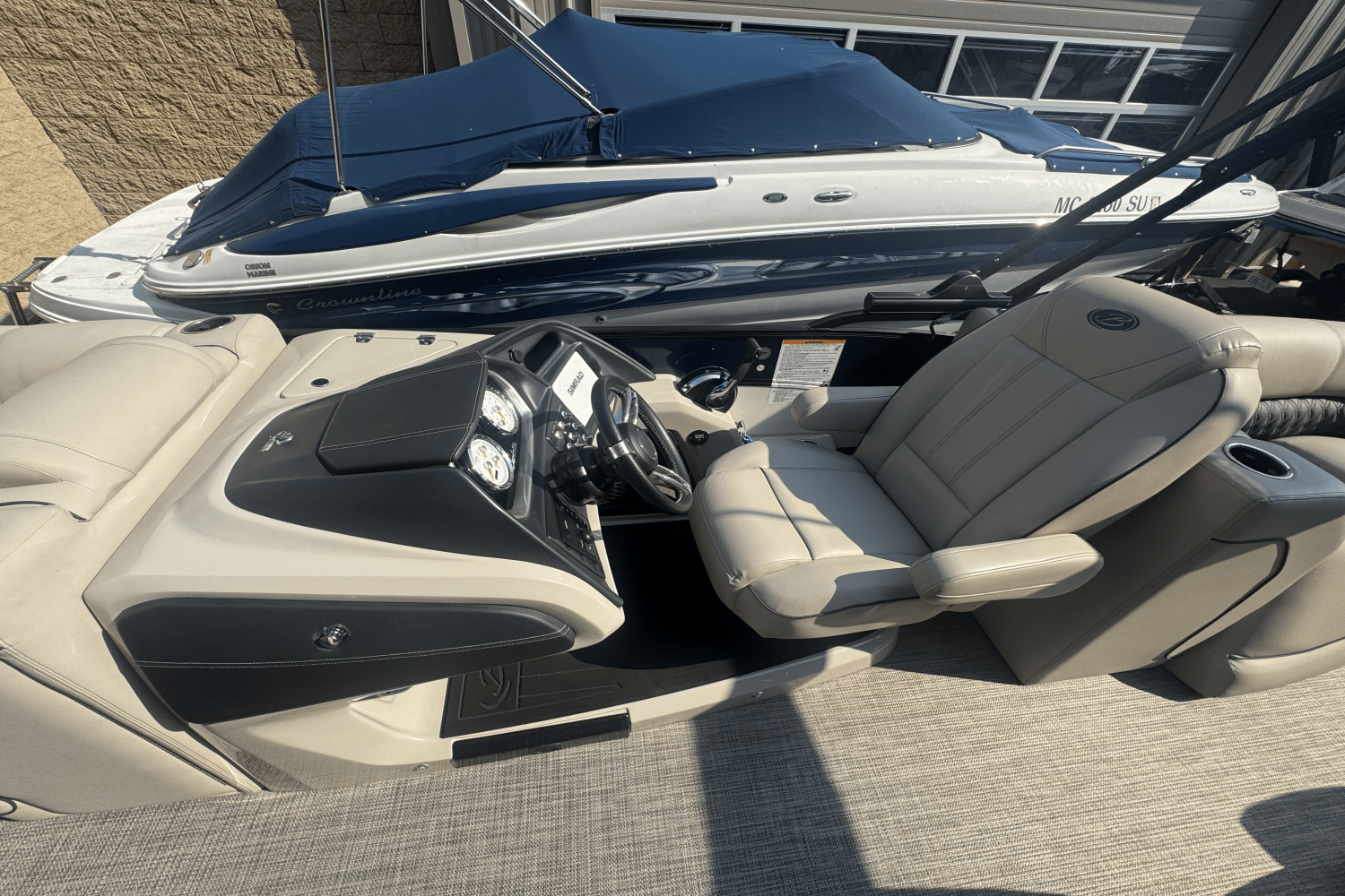 2019 Barletta L23QC Image Thumbnail #12
