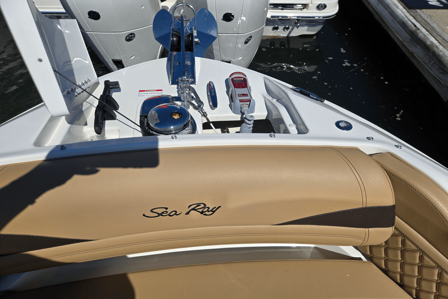2026 Sea Ray SLX 280 Outboard Image Thumbnail #20