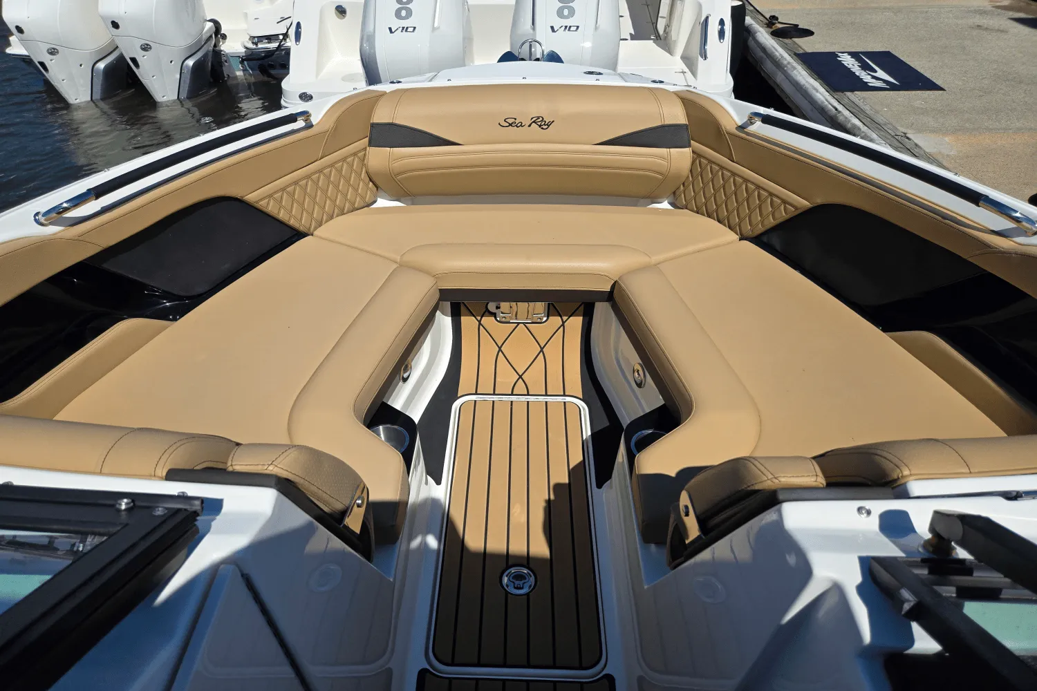 2026 Sea Ray SLX 280 Outboard Image Thumbnail #19