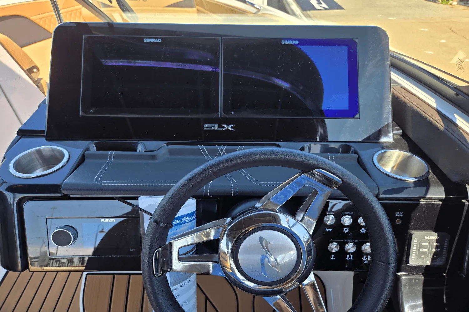 2026 Sea Ray SLX 280 Outboard Image Thumbnail #10