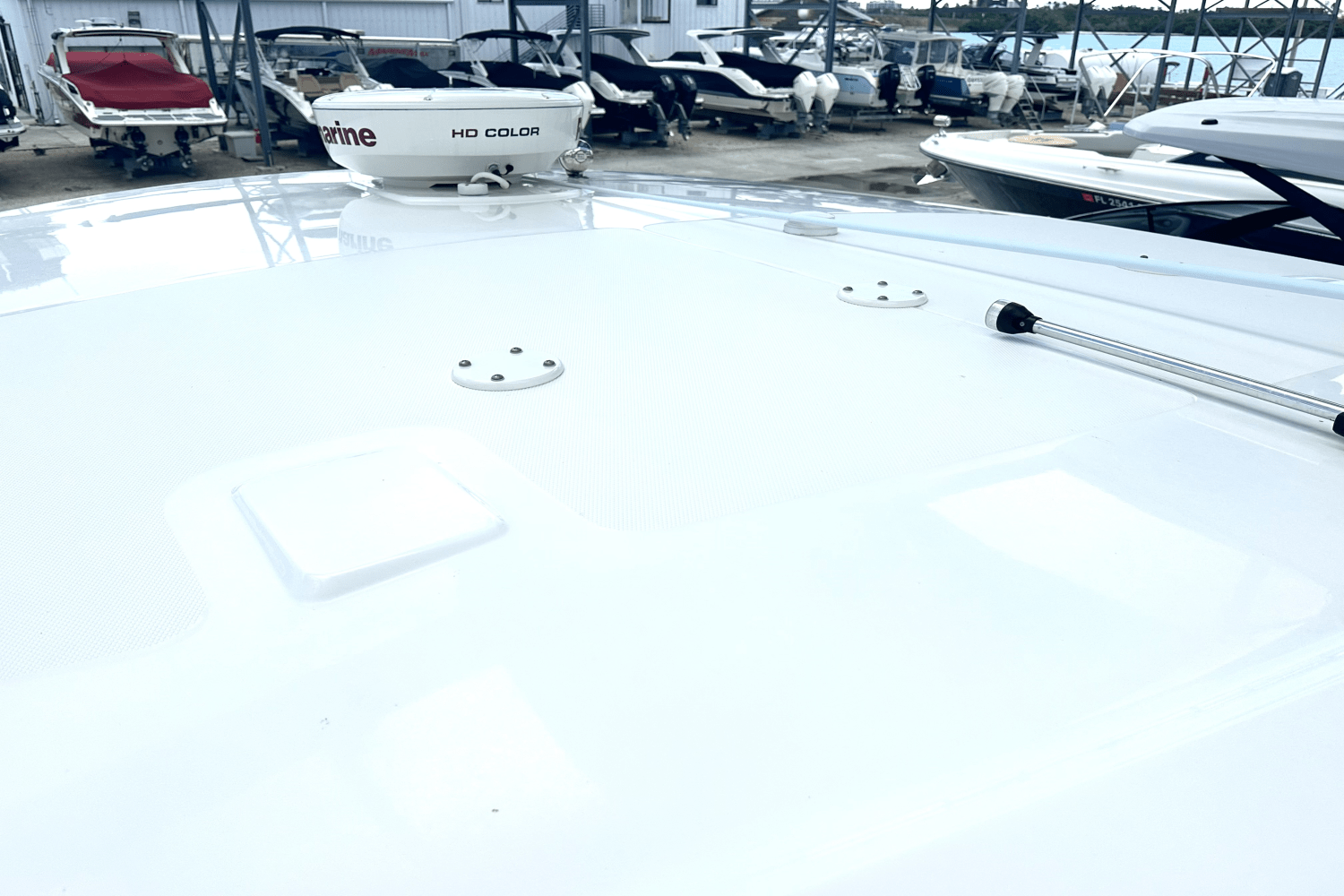 2016 Boston Whaler 320 VANTAGE Image Thumbnail #32