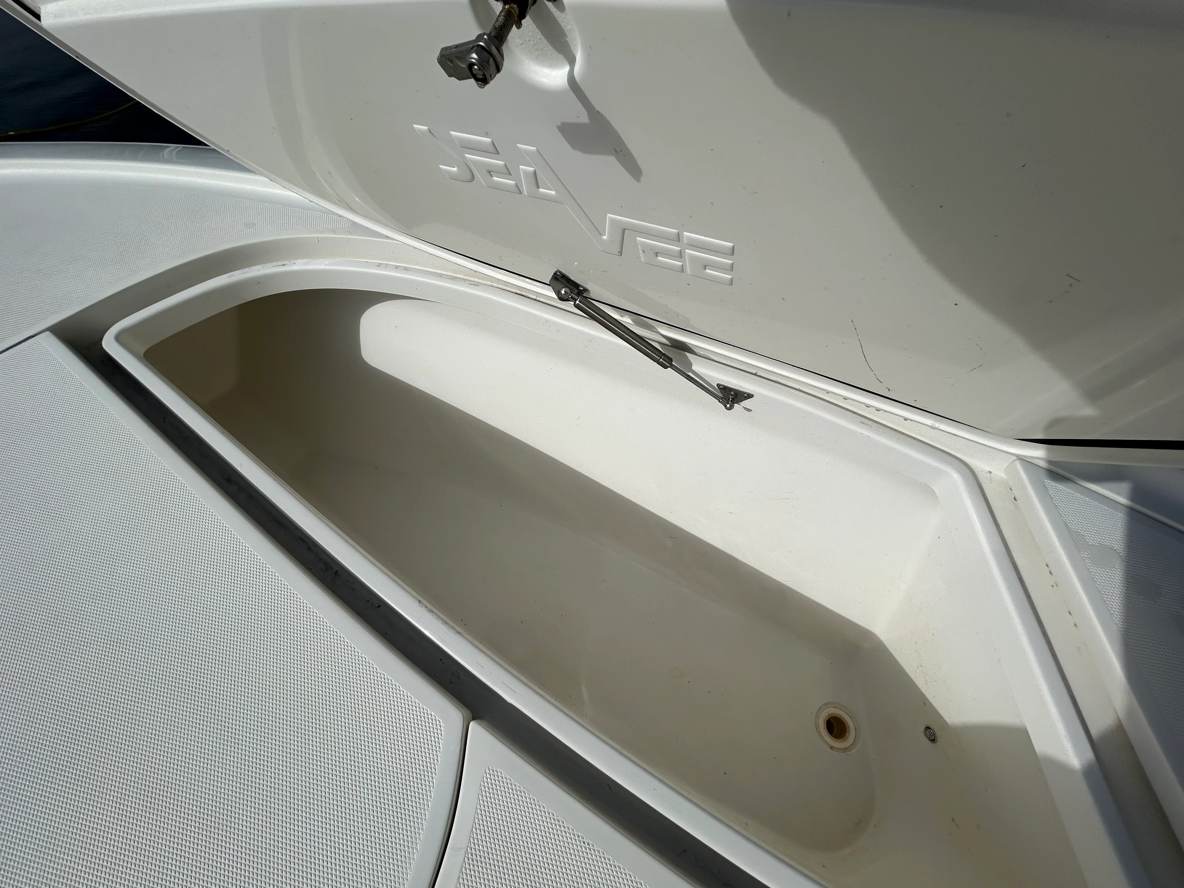 2017 SeaVee 270Z Image Thumbnail #15
