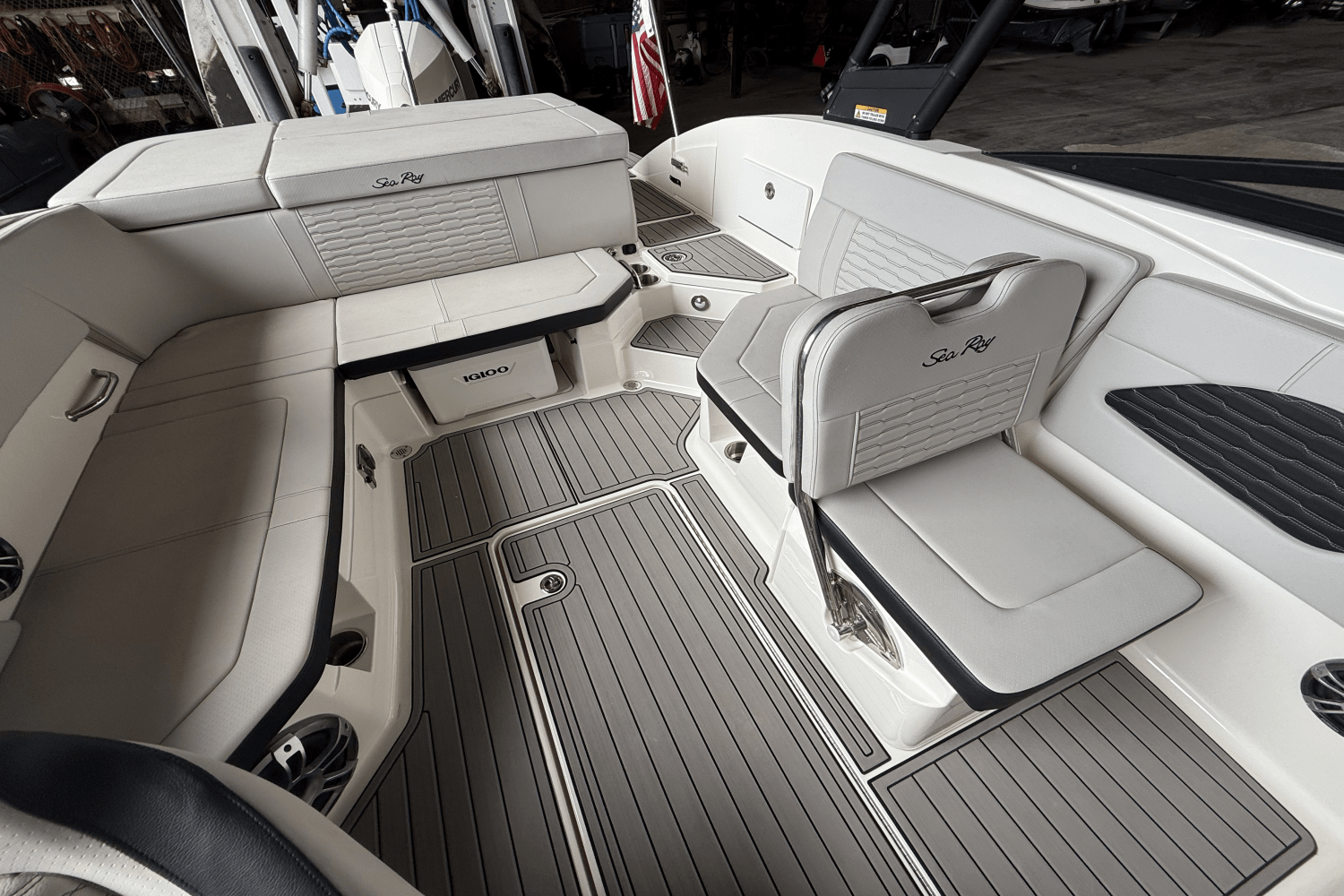 2023 Sea Ray 23 SPX-OB Image Thumbnail #10
