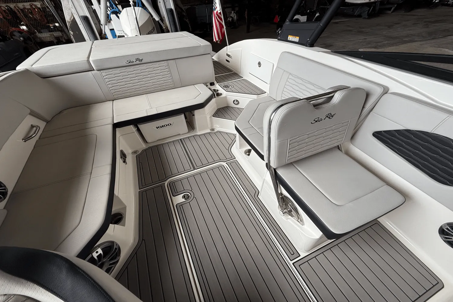 2023 Sea Ray 23 SPX-OB Image Thumbnail #10