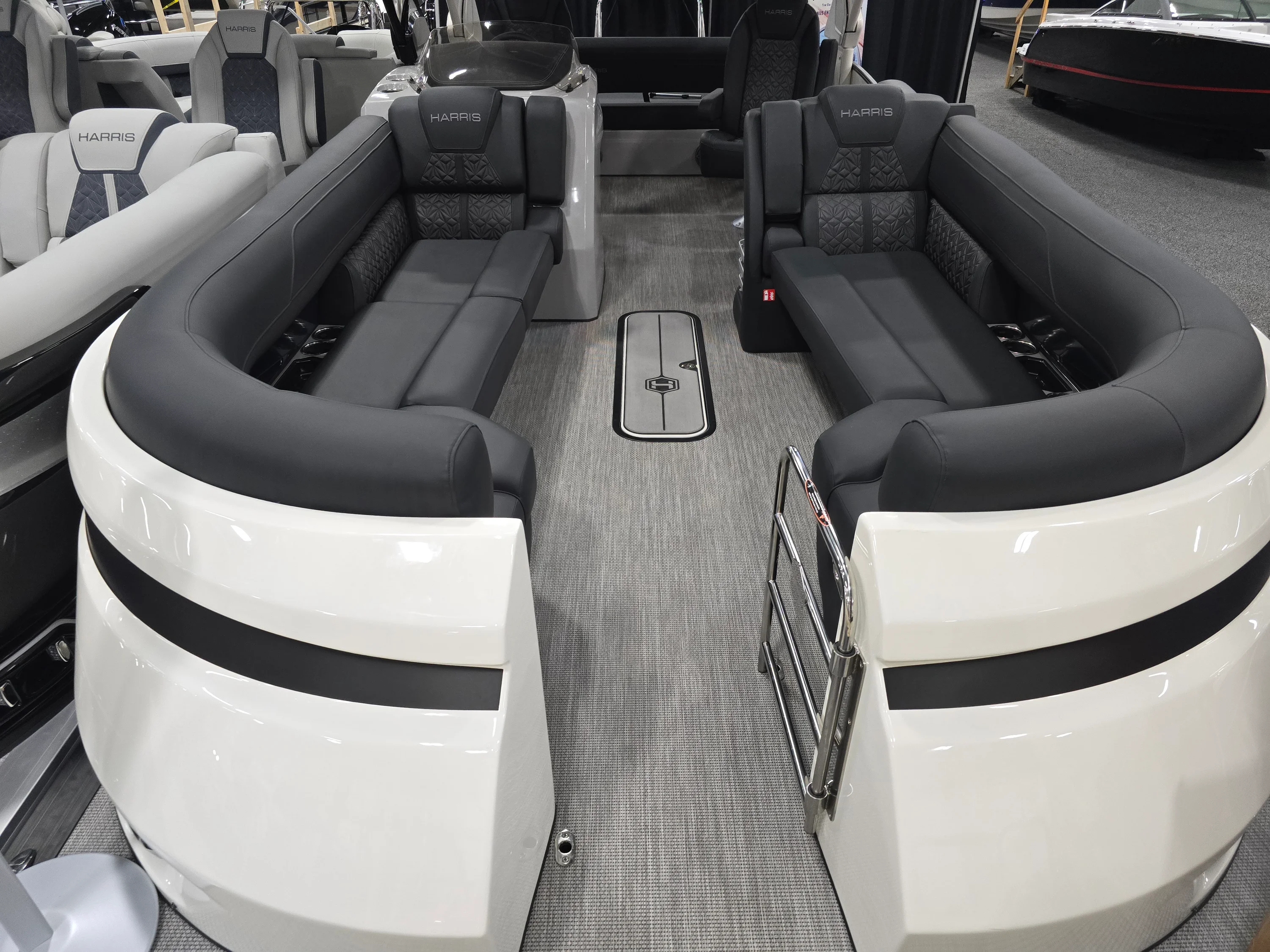 2026 Harris Grand Mariner 250 Image Thumbnail #2