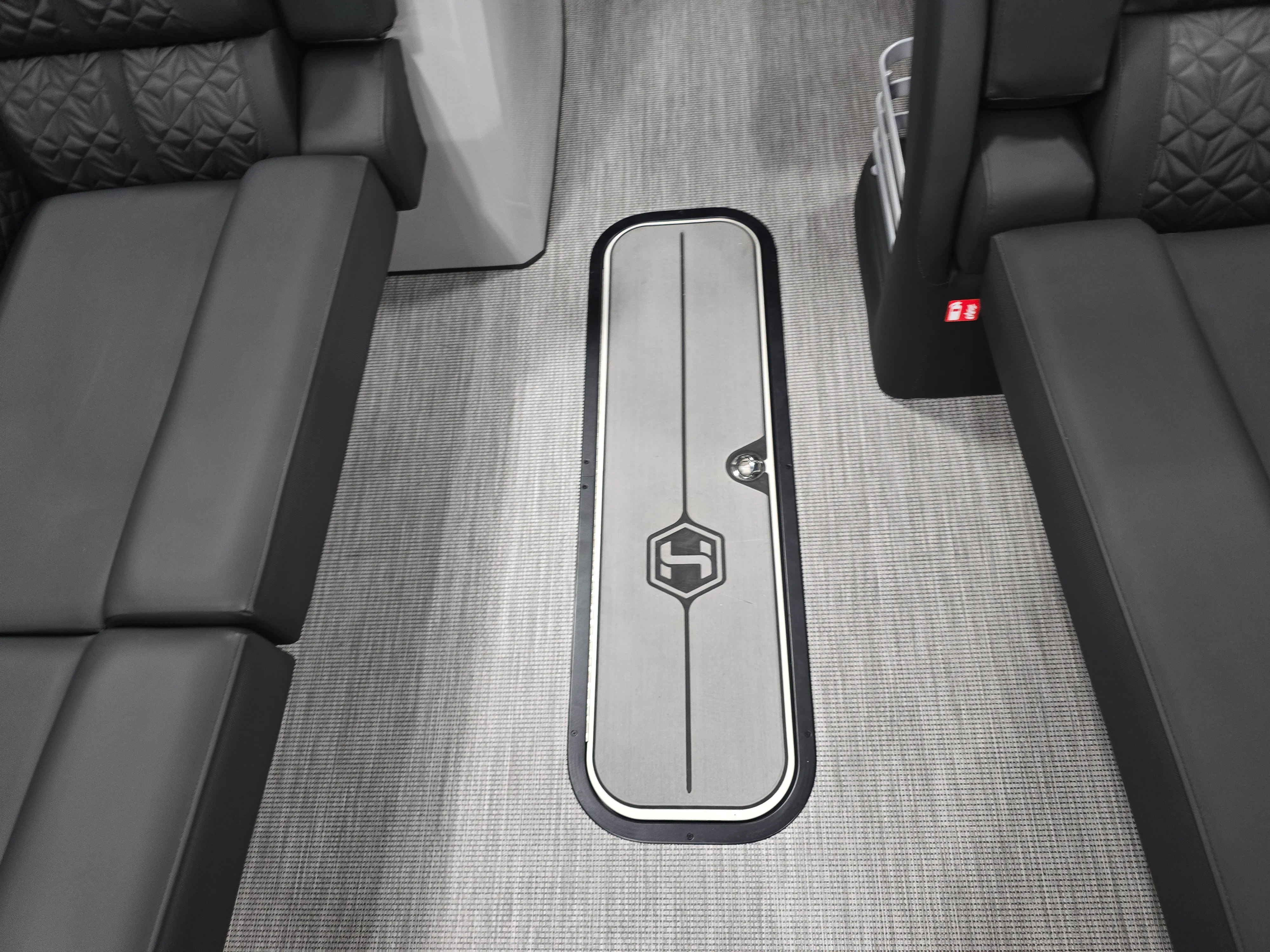 2026 Harris Grand Mariner 250 Image Thumbnail #18