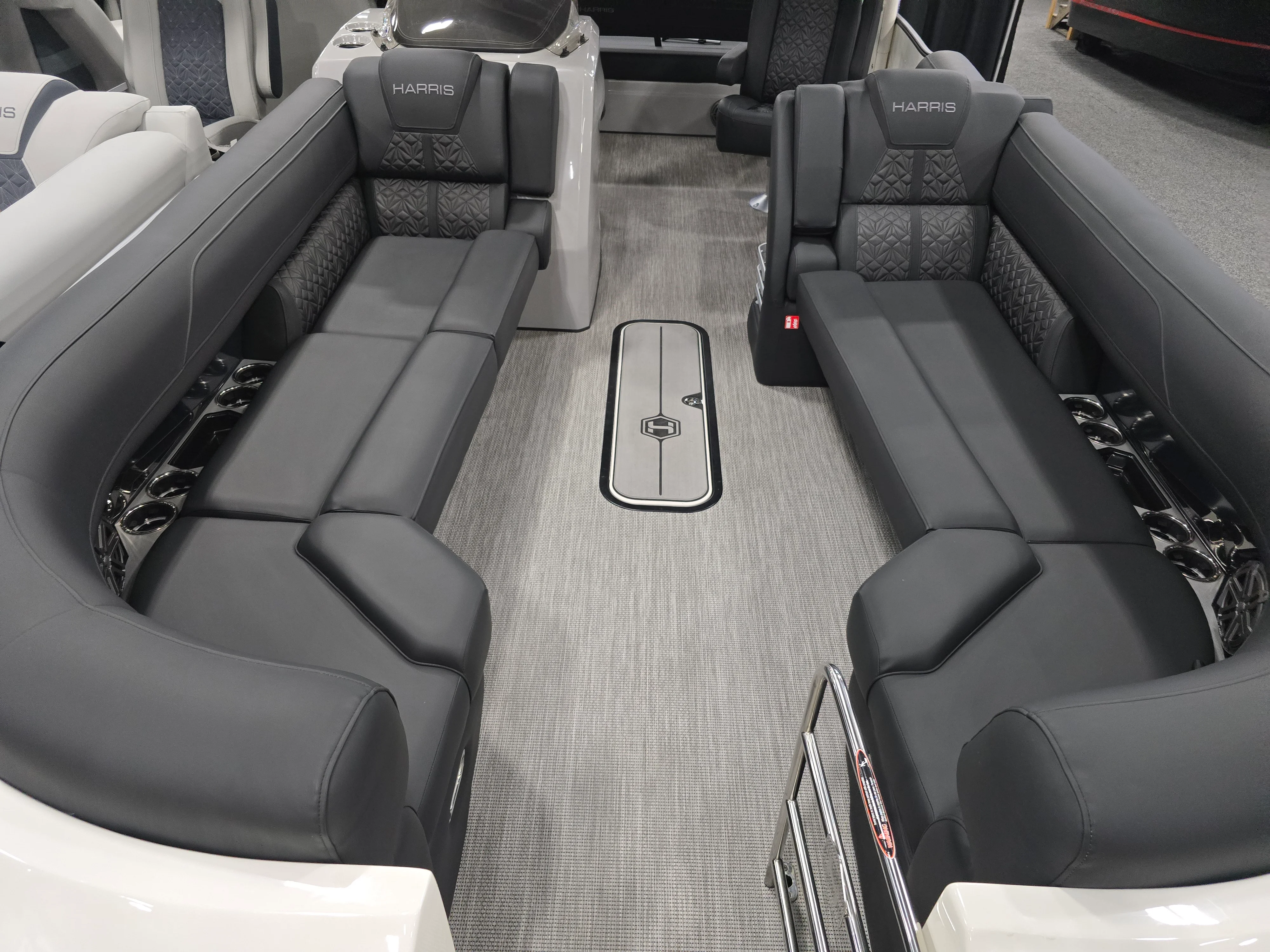 2026 Harris Grand Mariner 250 Image Thumbnail #11