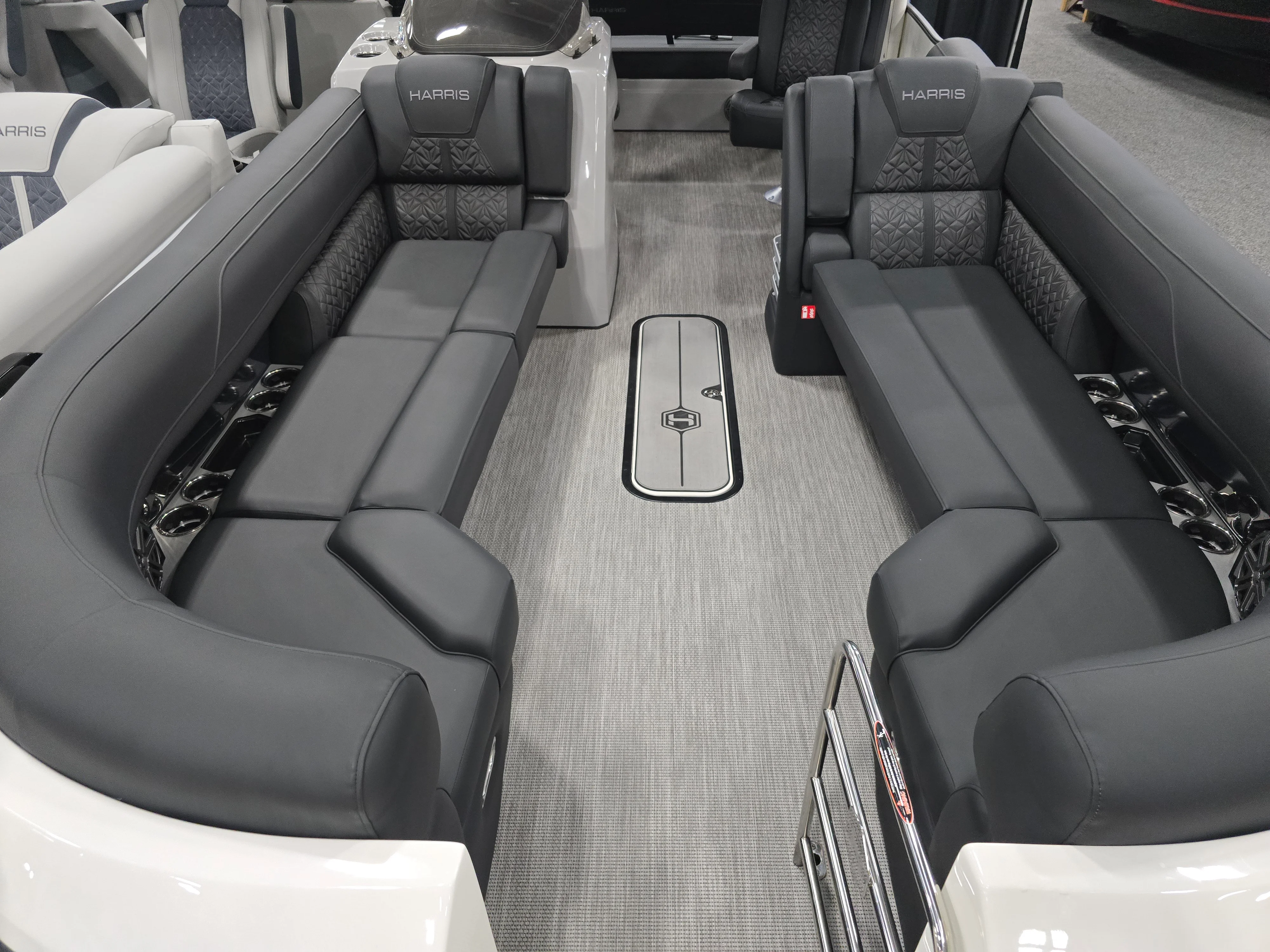 2026 Harris Grand Mariner 250 Image Thumbnail #10