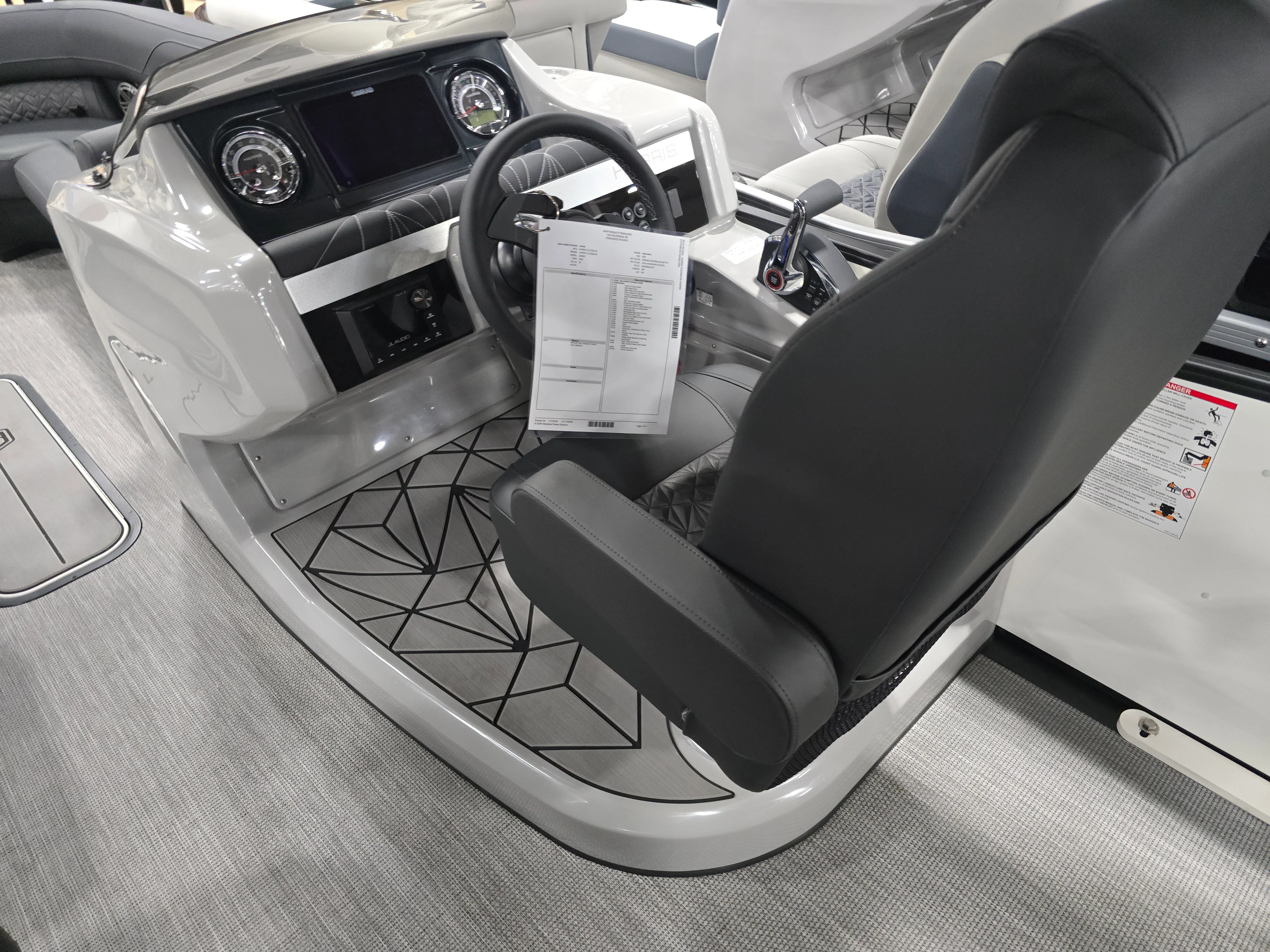 2026 Harris Grand Mariner 250 Image Thumbnail #26