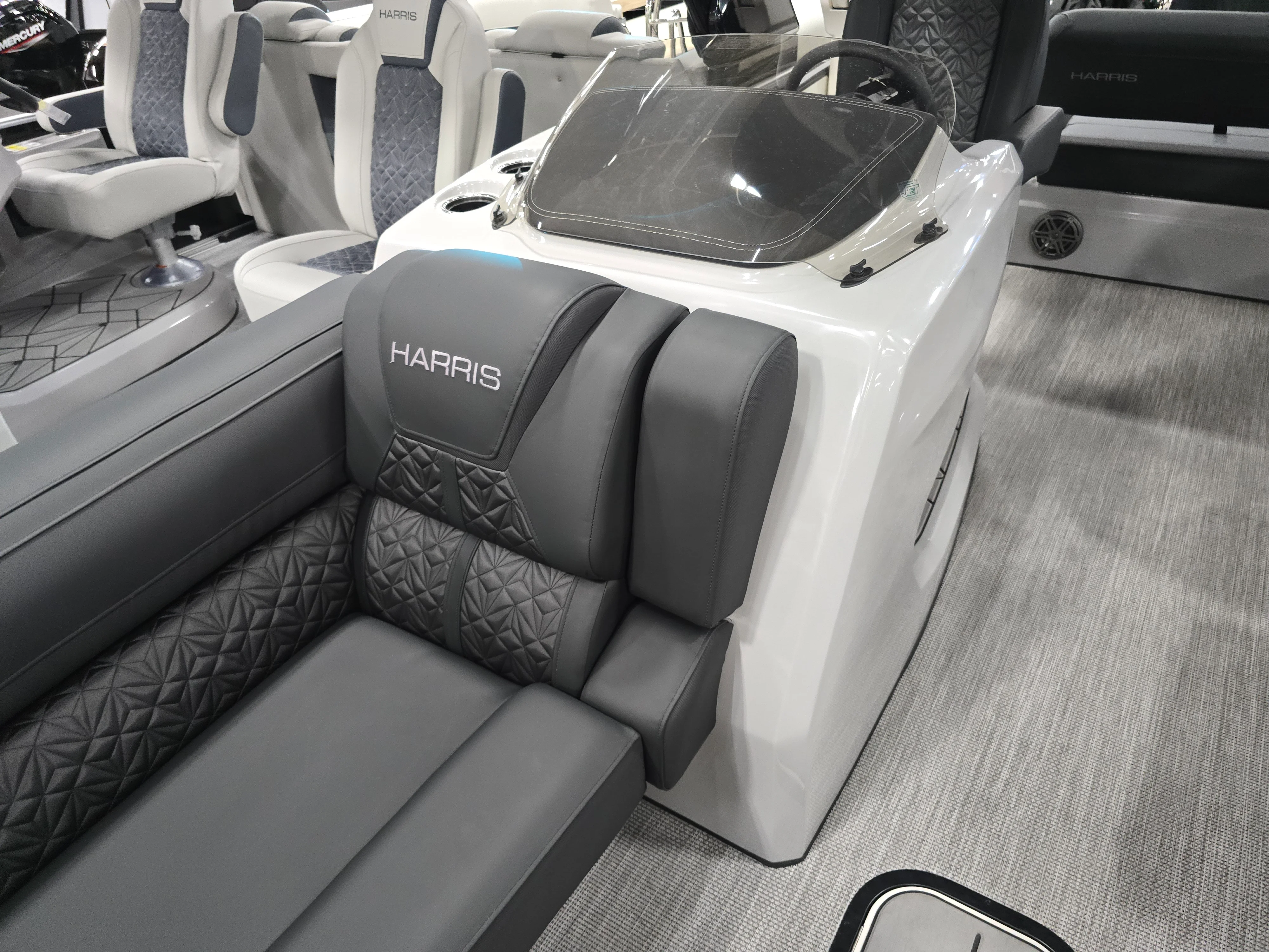 2026 Harris Grand Mariner 250 Image Thumbnail #20