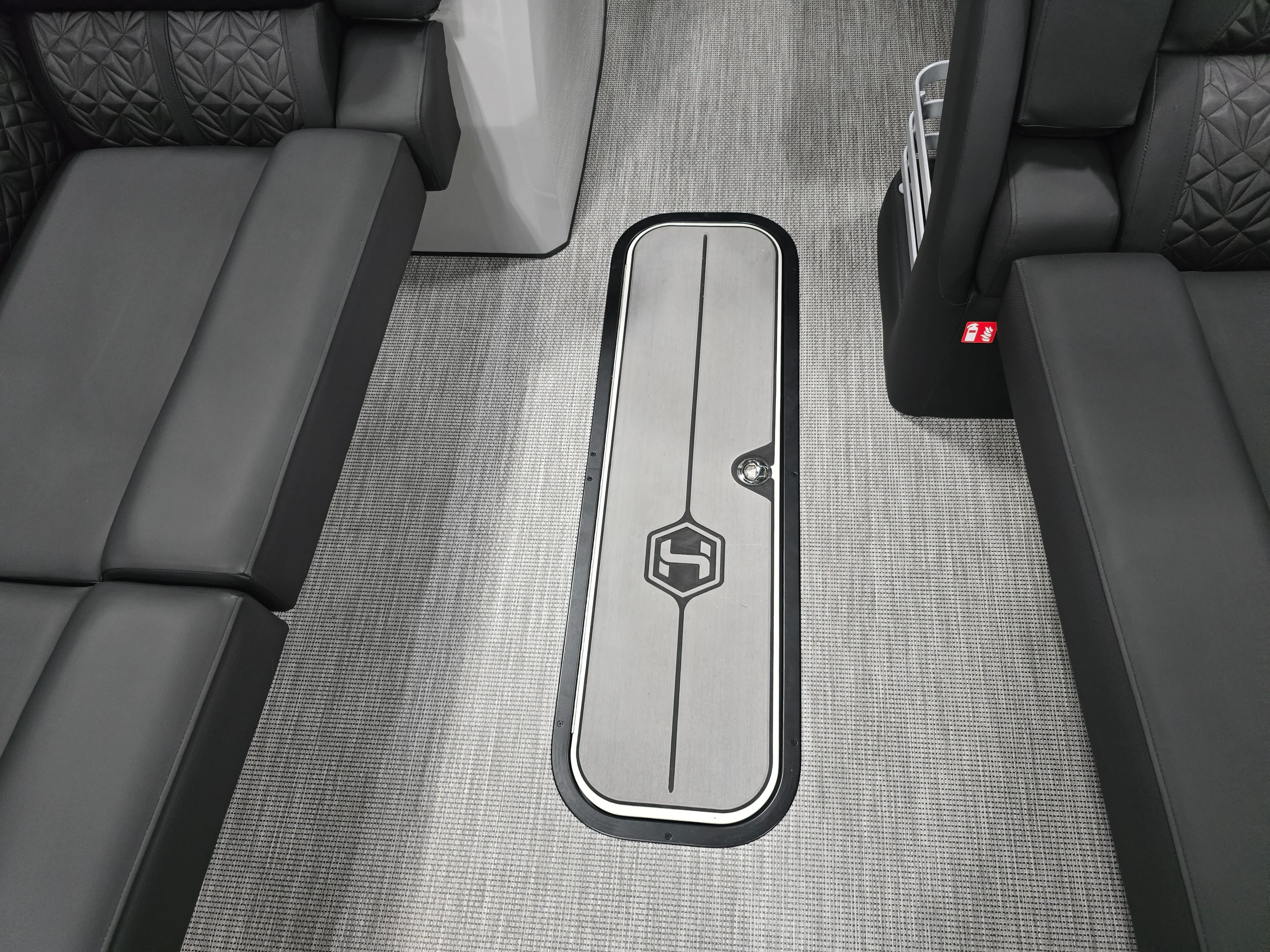 2026 Harris Grand Mariner 250 Image Thumbnail #19