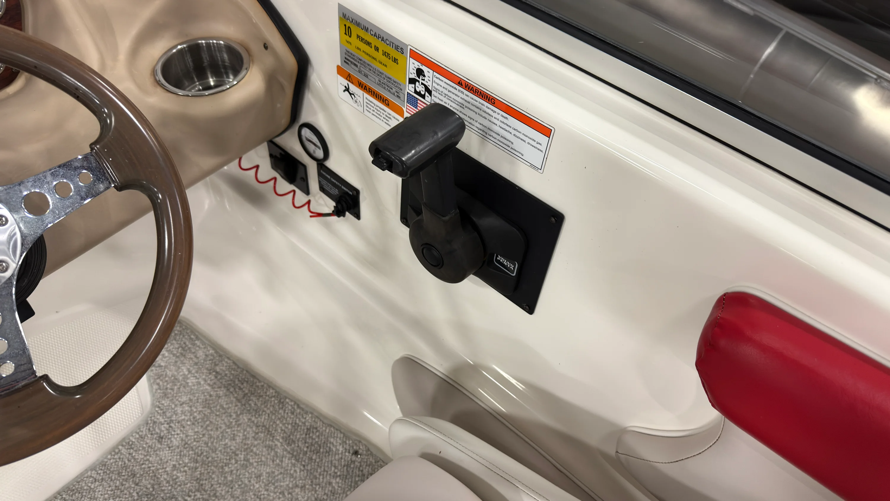 2008 Glastron GT225 Image Thumbnail #13