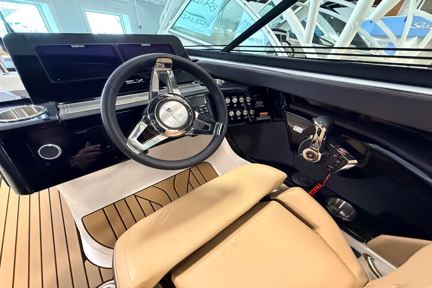 2026 Sea Ray SLX 260 Image Thumbnail #13