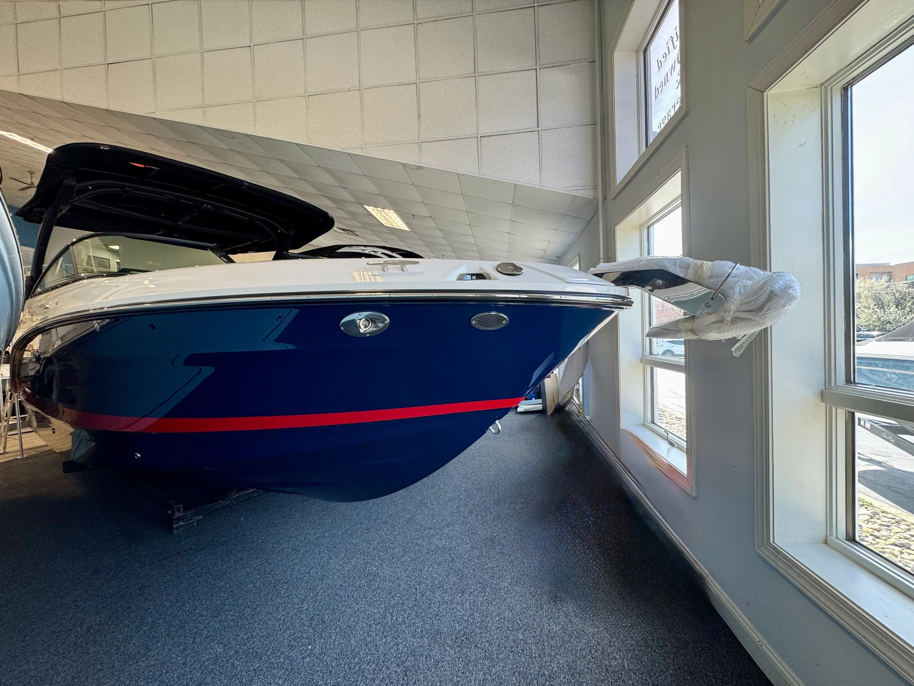 2026 Sea Ray SLX 260 Image Thumbnail #0