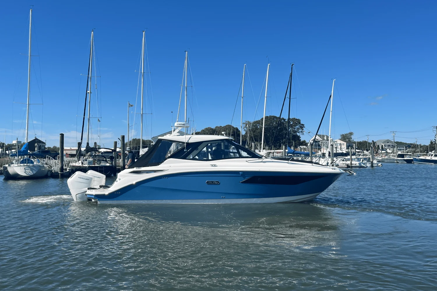 2026 Sea Ray Sundancer 320 Outboard Image Thumbnail #1