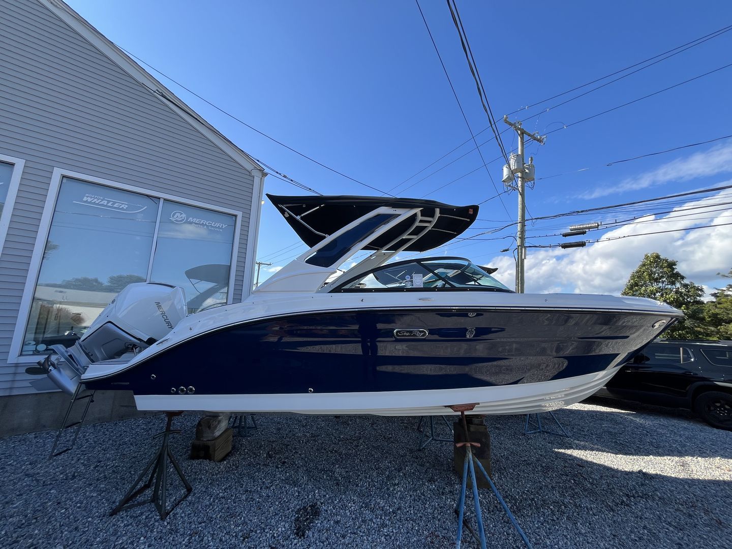 2026 Sea Ray SDX 230 Outboard Image Thumbnail #20