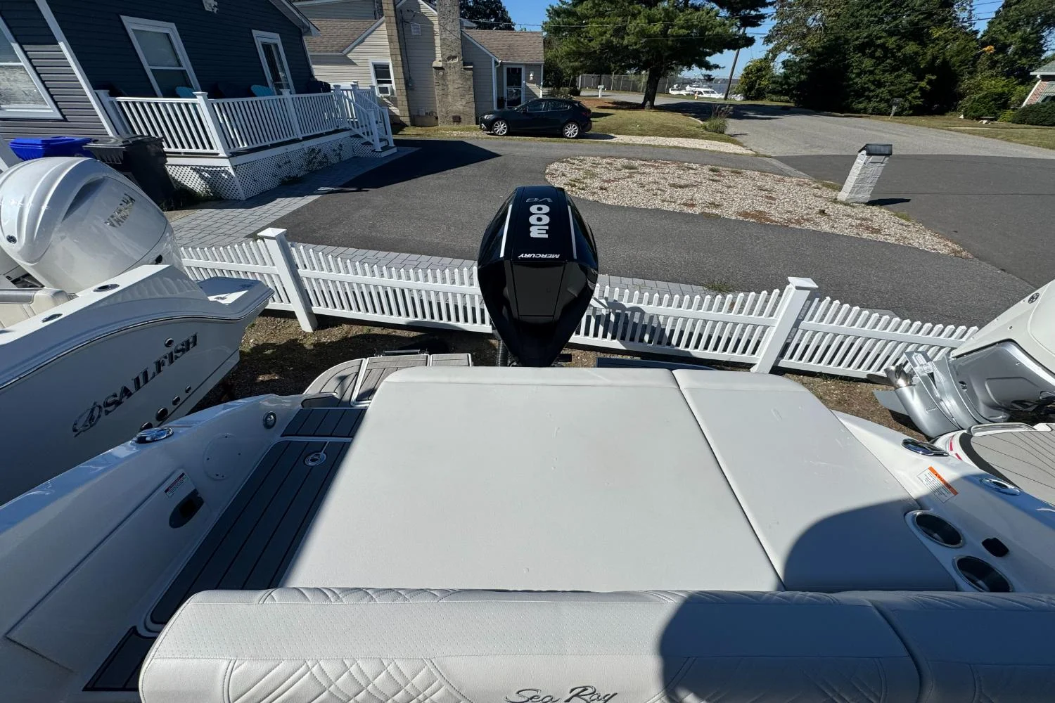 2026 Sea Ray SDX 250 Outboard Image Thumbnail #6