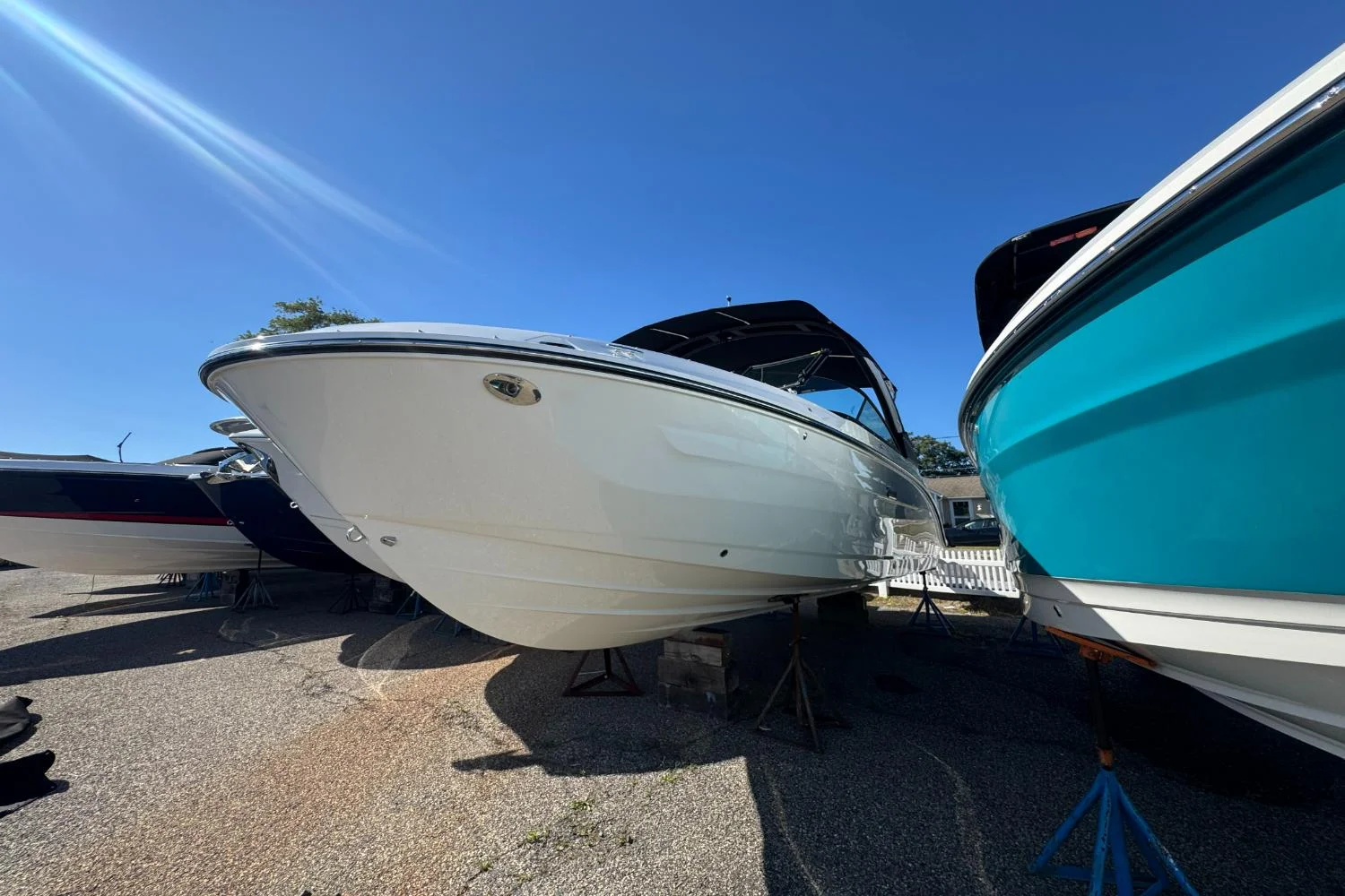 2026 Sea Ray SDX 250 Outboard Image Thumbnail #4