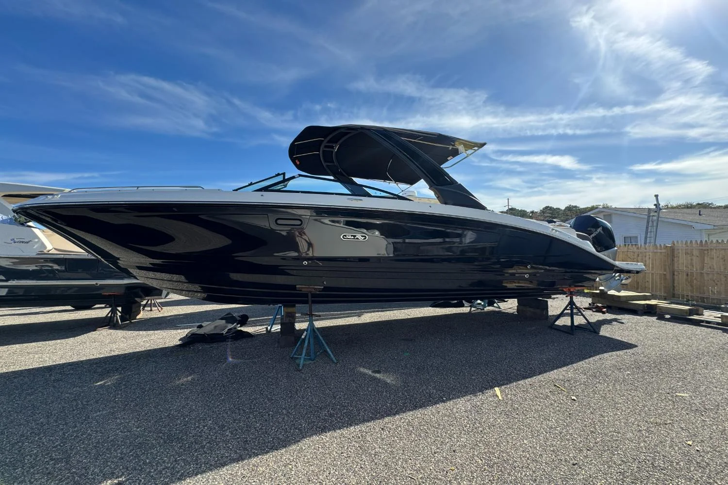 2026 Sea Ray SDX 290 Outboard Image Thumbnail #2