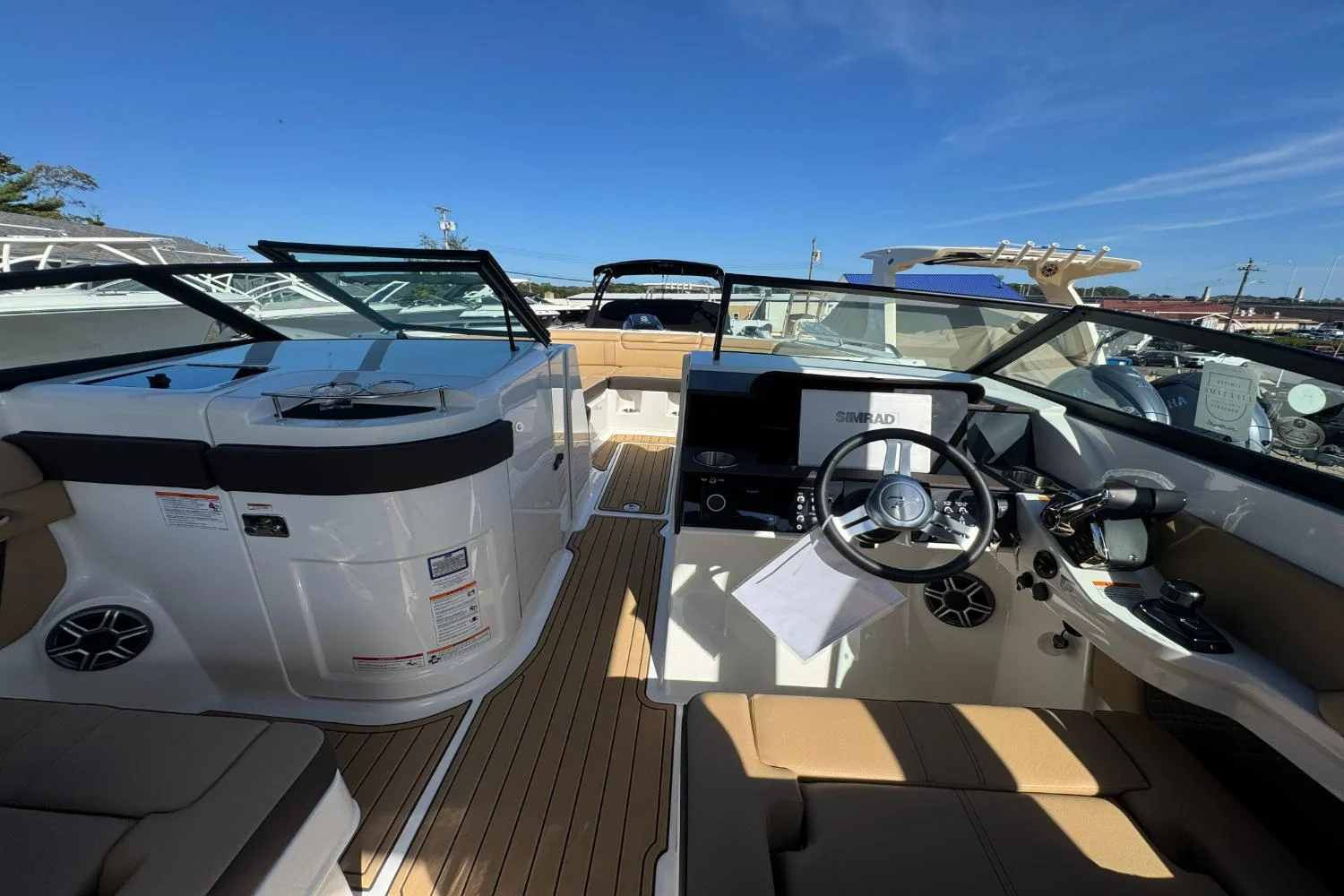 2026 Sea Ray SDX 290 Outboard Image Thumbnail #27