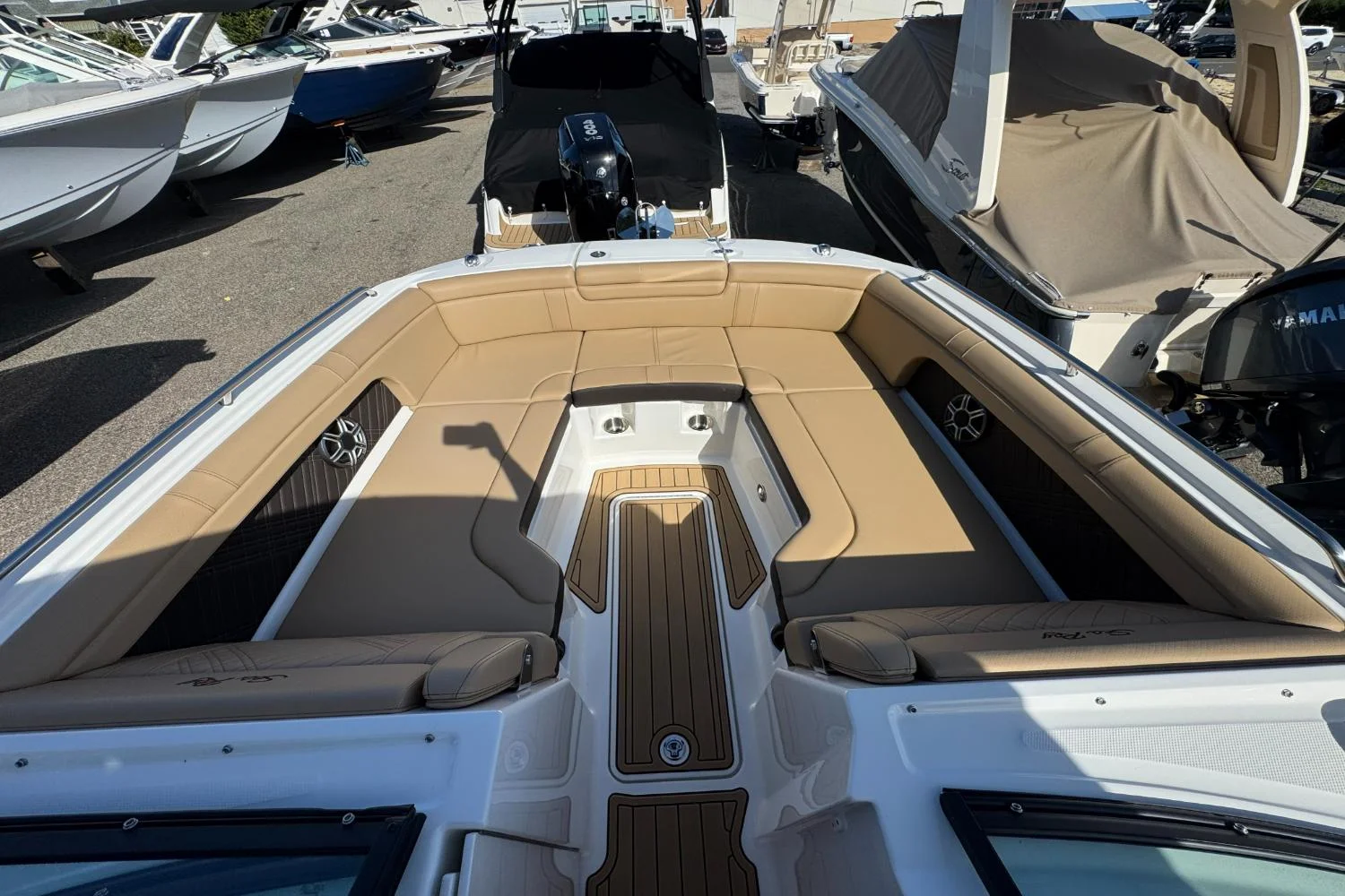 2026 Sea Ray SDX 290 Outboard Image Thumbnail #40