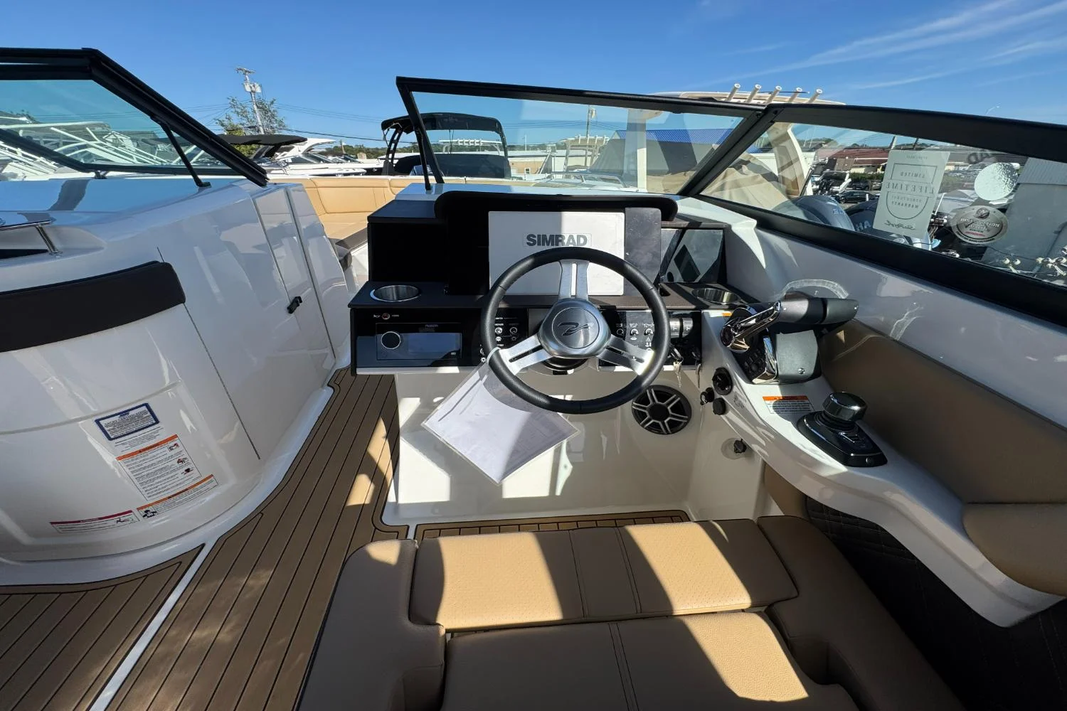 2026 Sea Ray SDX 290 Outboard Image Thumbnail #29