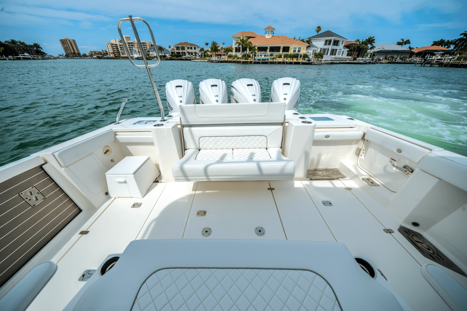 2024 Pursuit 428 SPORT CONSOLE Image Thumbnail #38