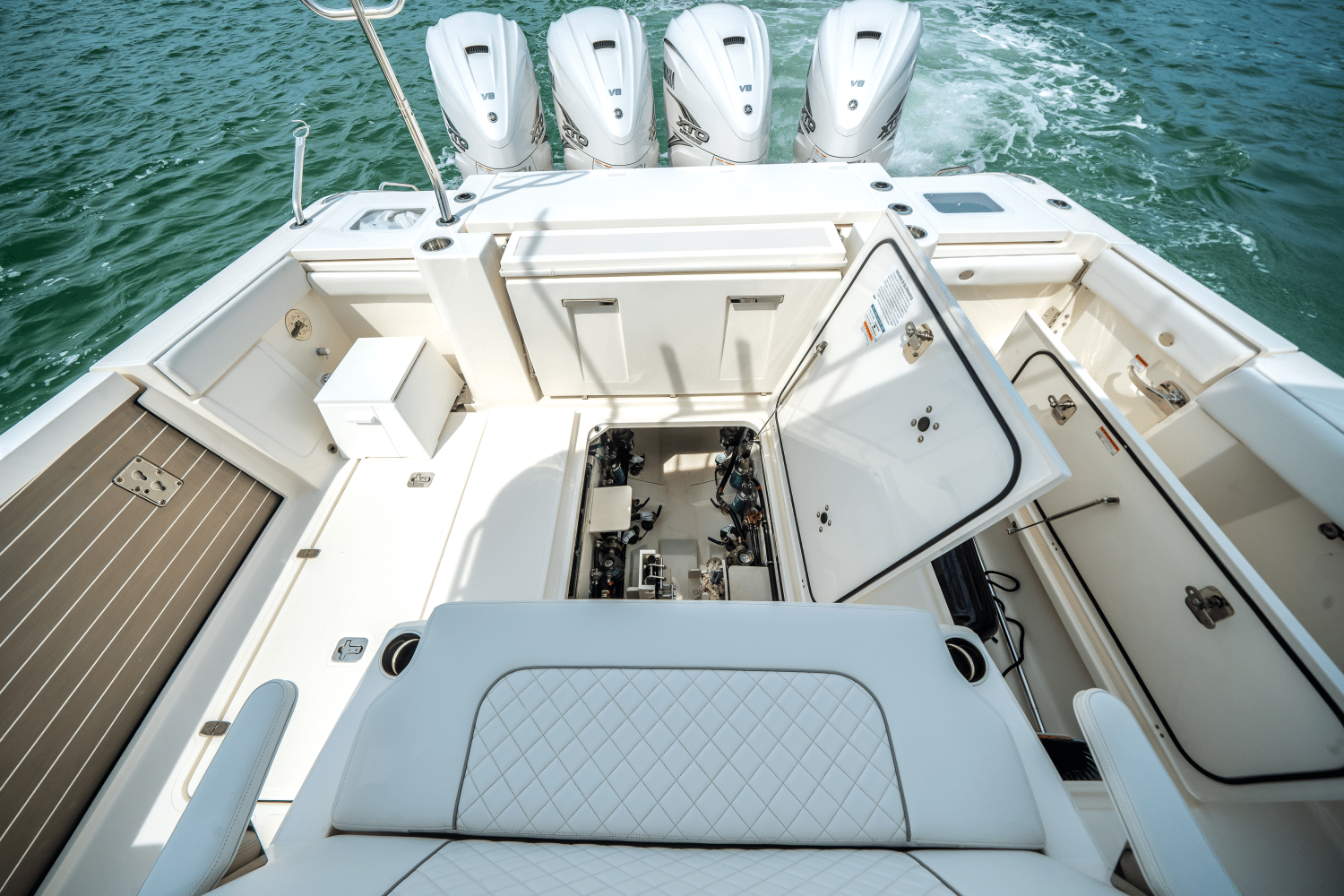 2024 Pursuit 428 SPORT CONSOLE Image Thumbnail #40