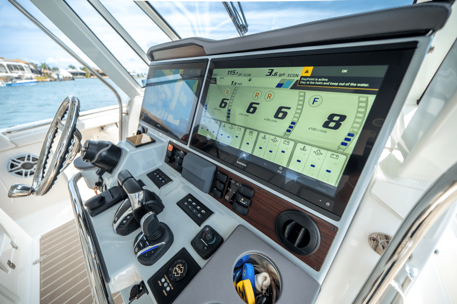 2024 Pursuit 428 SPORT CONSOLE Image Thumbnail #23