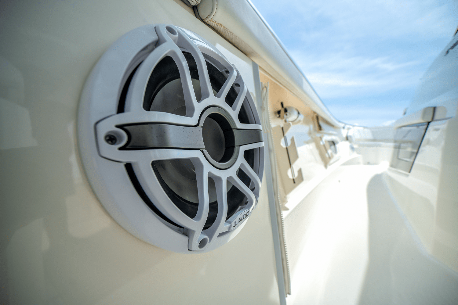 2024 Pursuit 428 SPORT CONSOLE Image Thumbnail #15