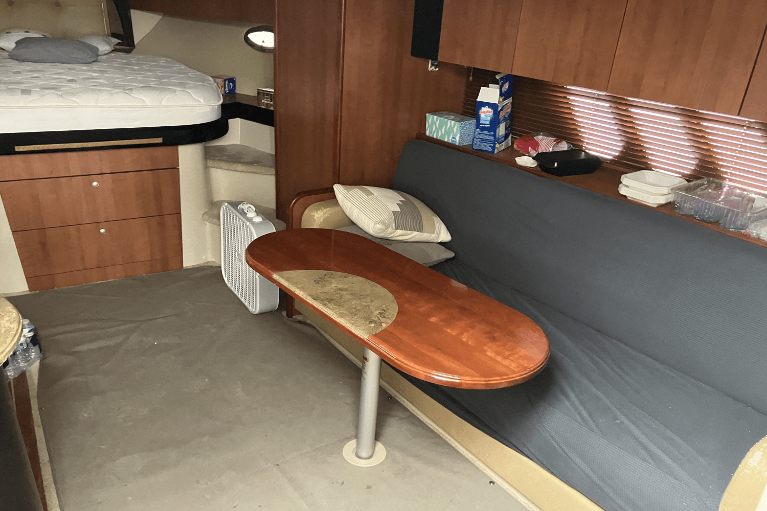 2008 Cruisers Yachts 360 EXPRESS Image Thumbnail #28