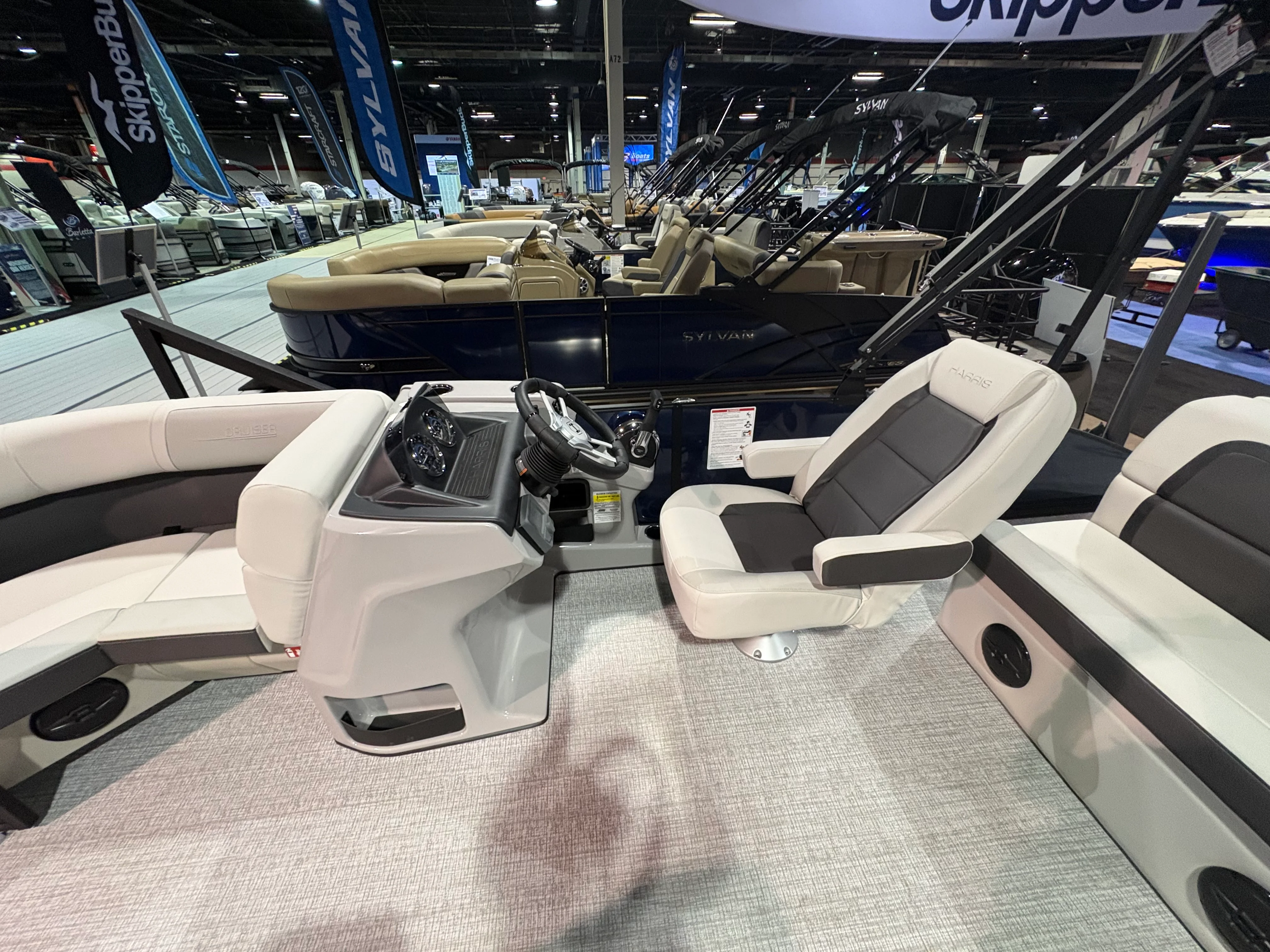 2026 Harris Cruiser 190 Image Thumbnail #4