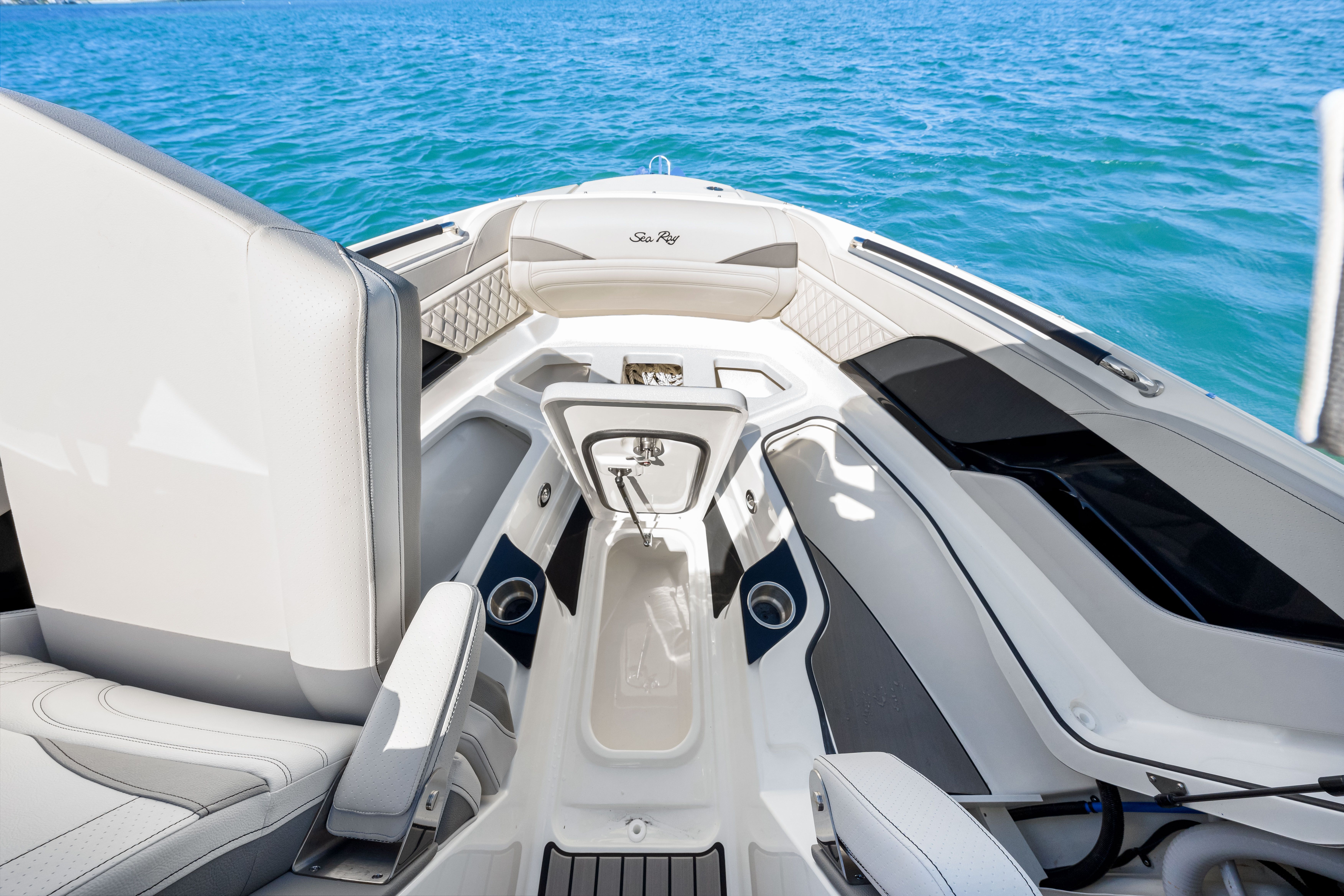 2026 Sea Ray SLX 280 Outboard Image Thumbnail #35