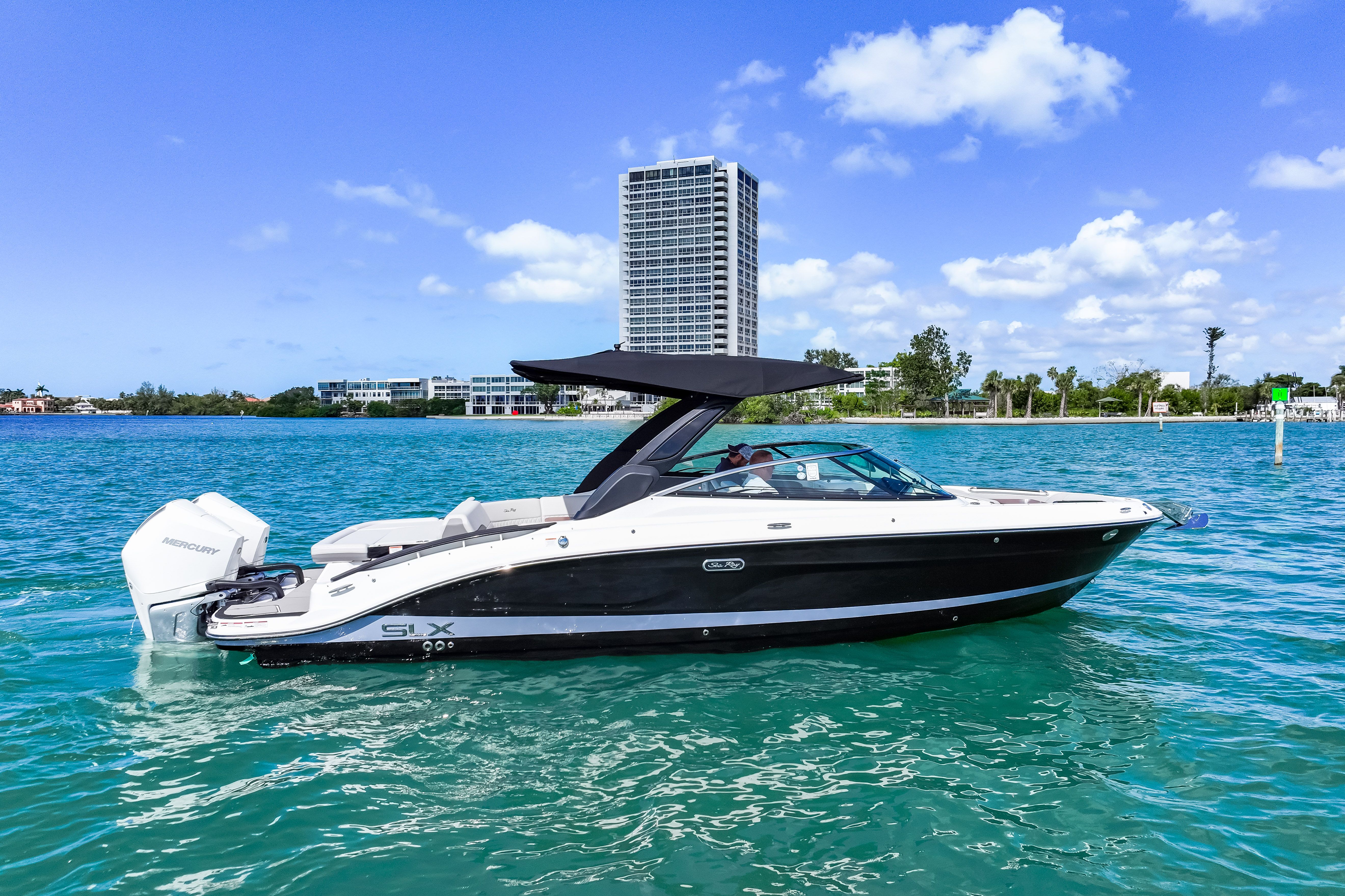 2026 Sea Ray SLX 280 Outboard Image Thumbnail #5