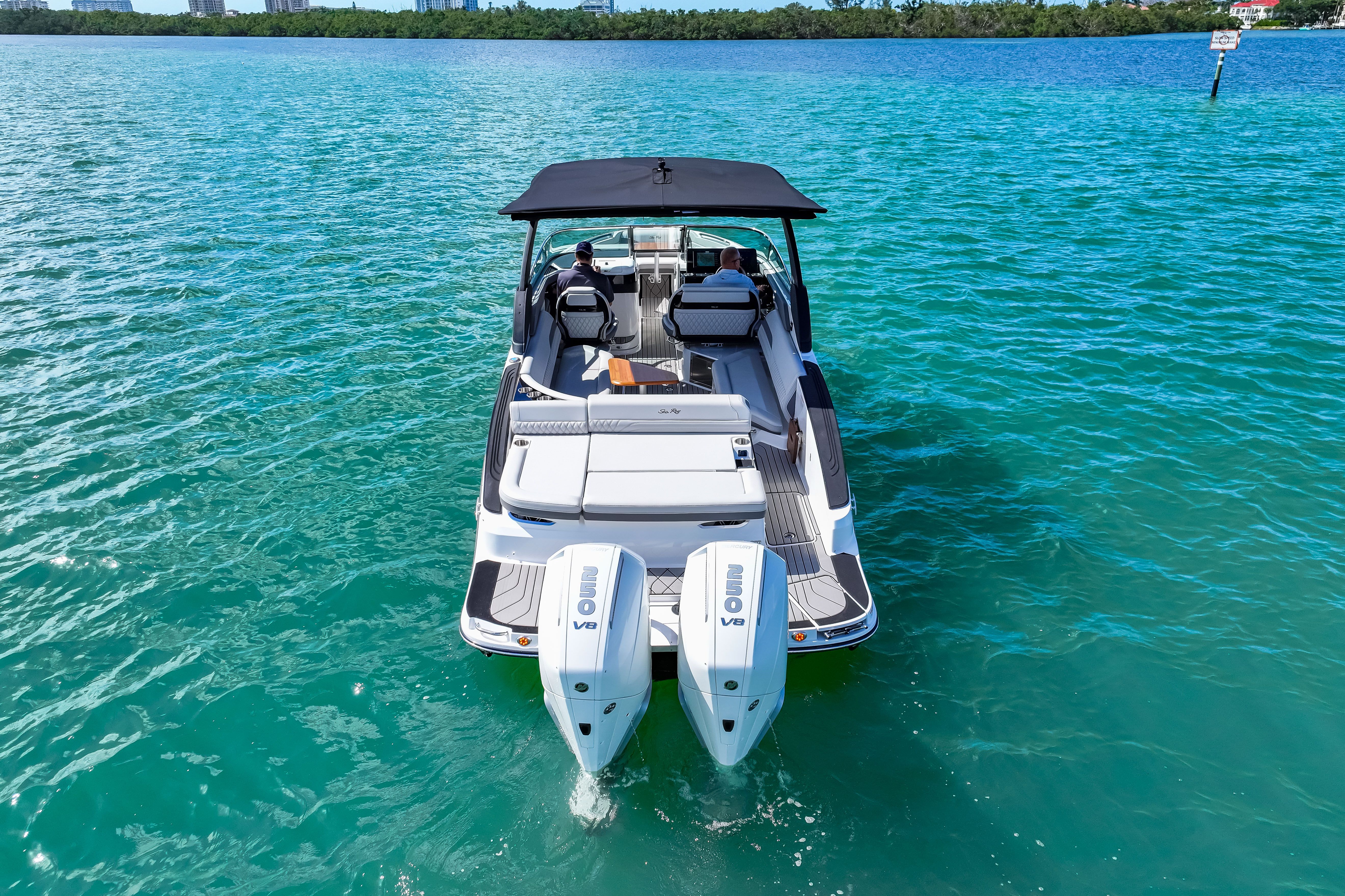 2026 Sea Ray SLX 280 Outboard Image Thumbnail #7