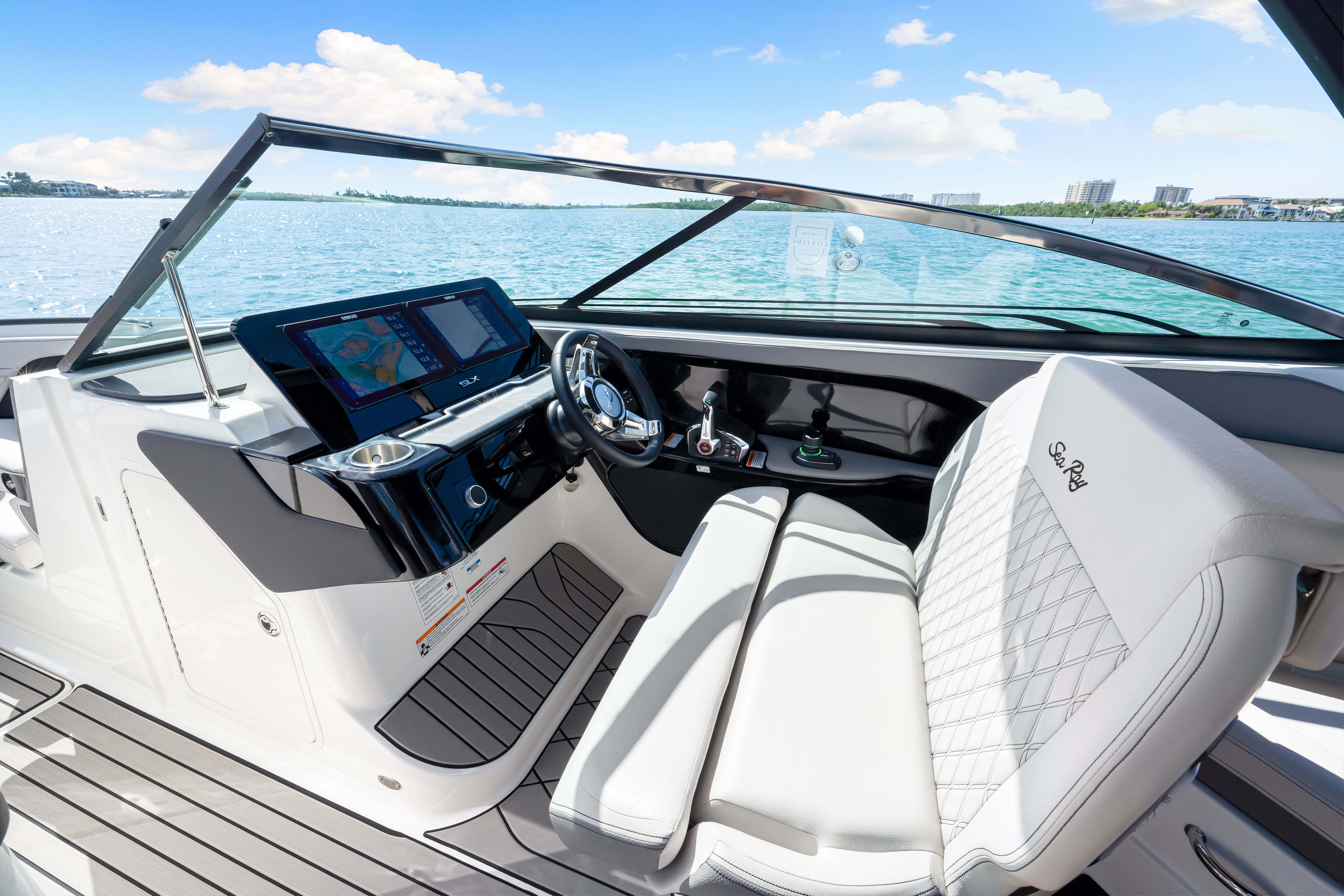 2026 Sea Ray SLX 280 Outboard Image Thumbnail #28