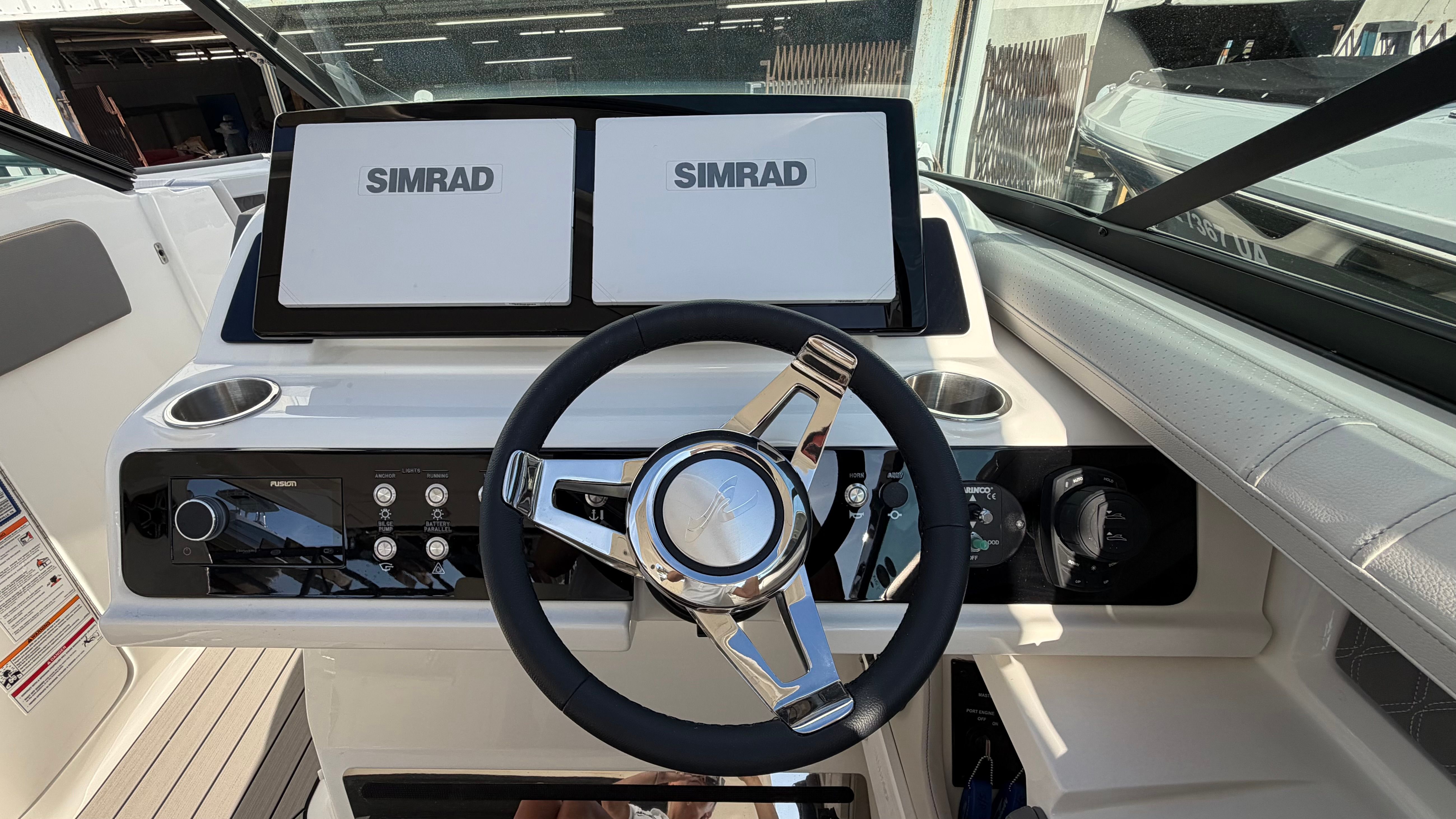 2026 Sea Ray SLX 310 Outboard Image Thumbnail #16