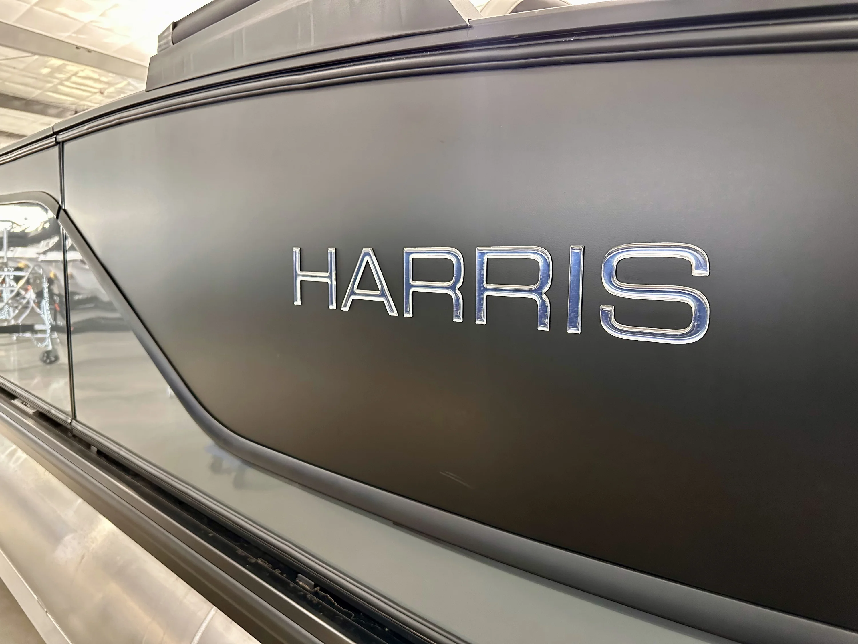 2026 Harris SUNLINER 230 Image Thumbnail #1