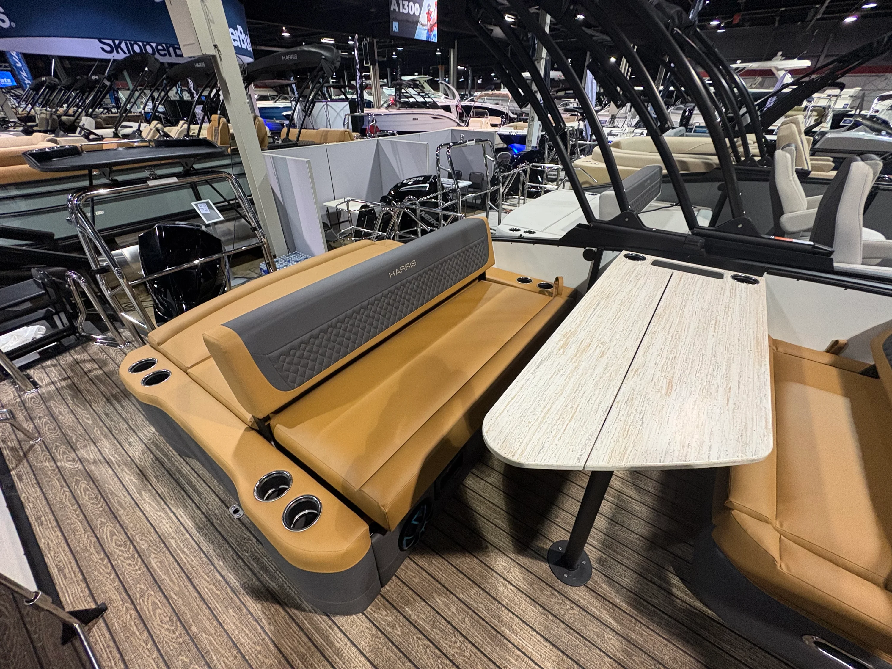 2026 Harris Sunliner 250 Image Thumbnail #12