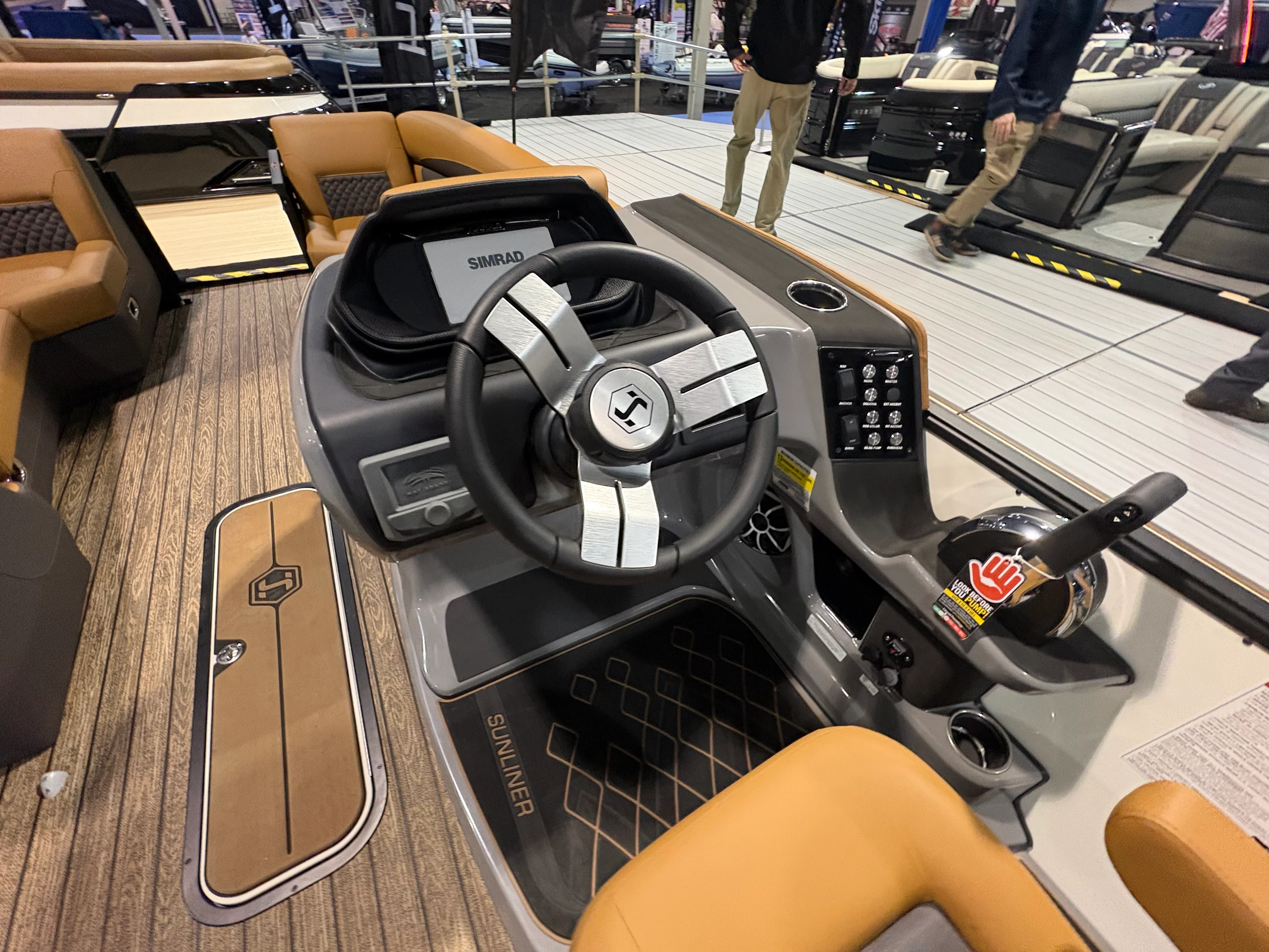 2026 Harris Sunliner 250 Image Thumbnail #8