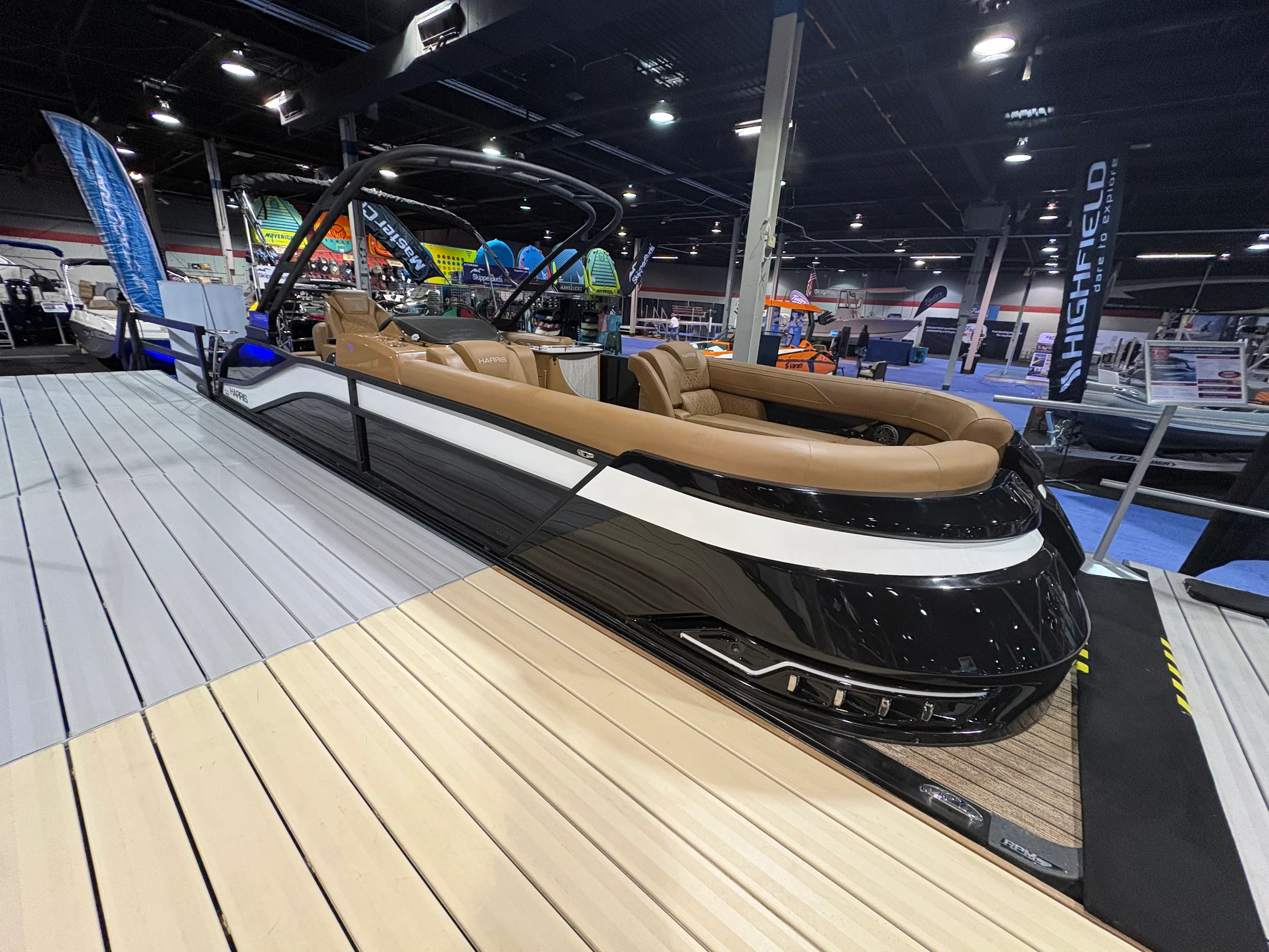 2026 Harris Grand Mariner 250 Image Thumbnail #0