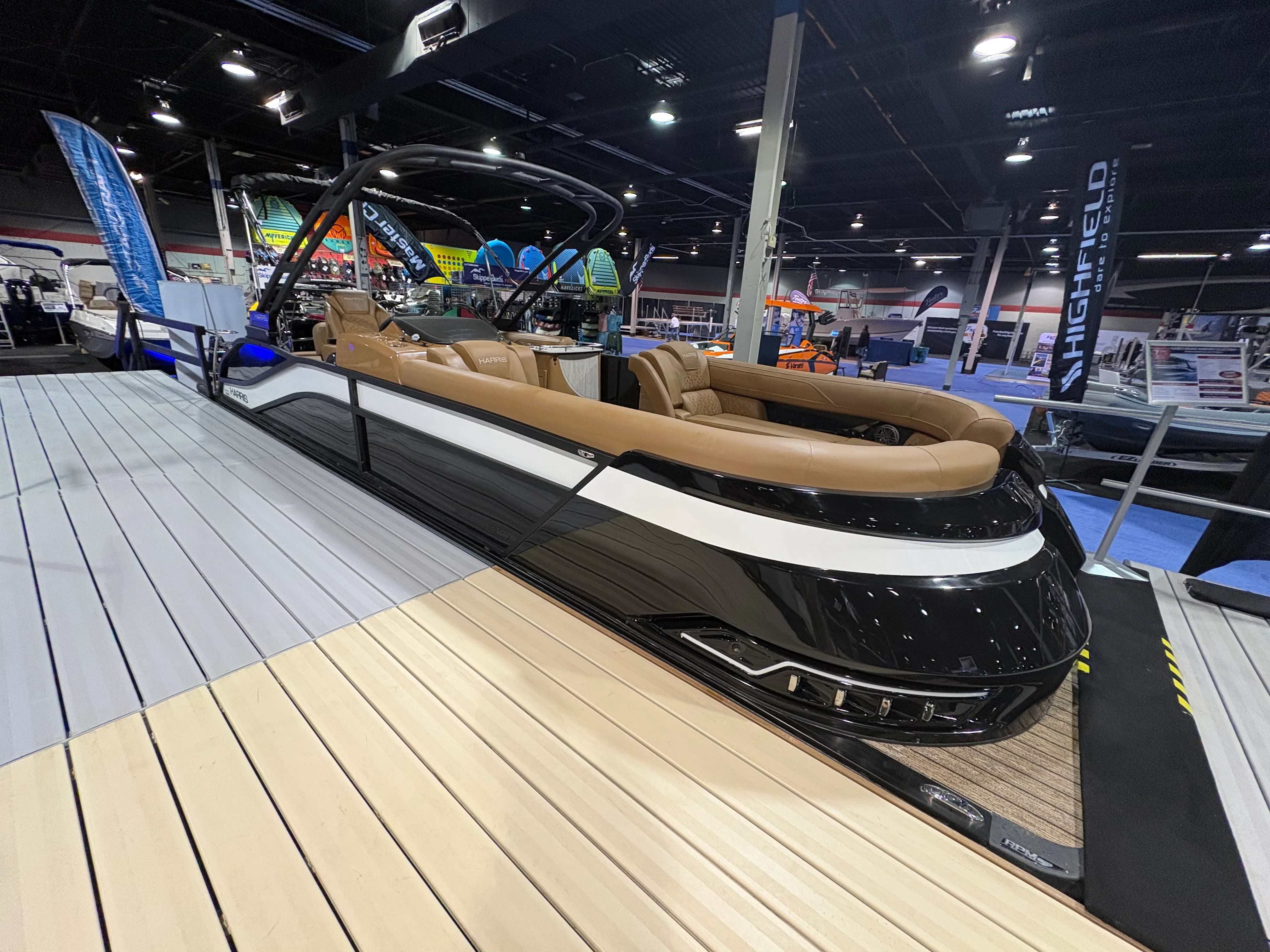 2026 Harris Grand Mariner 250 Image Thumbnail #0