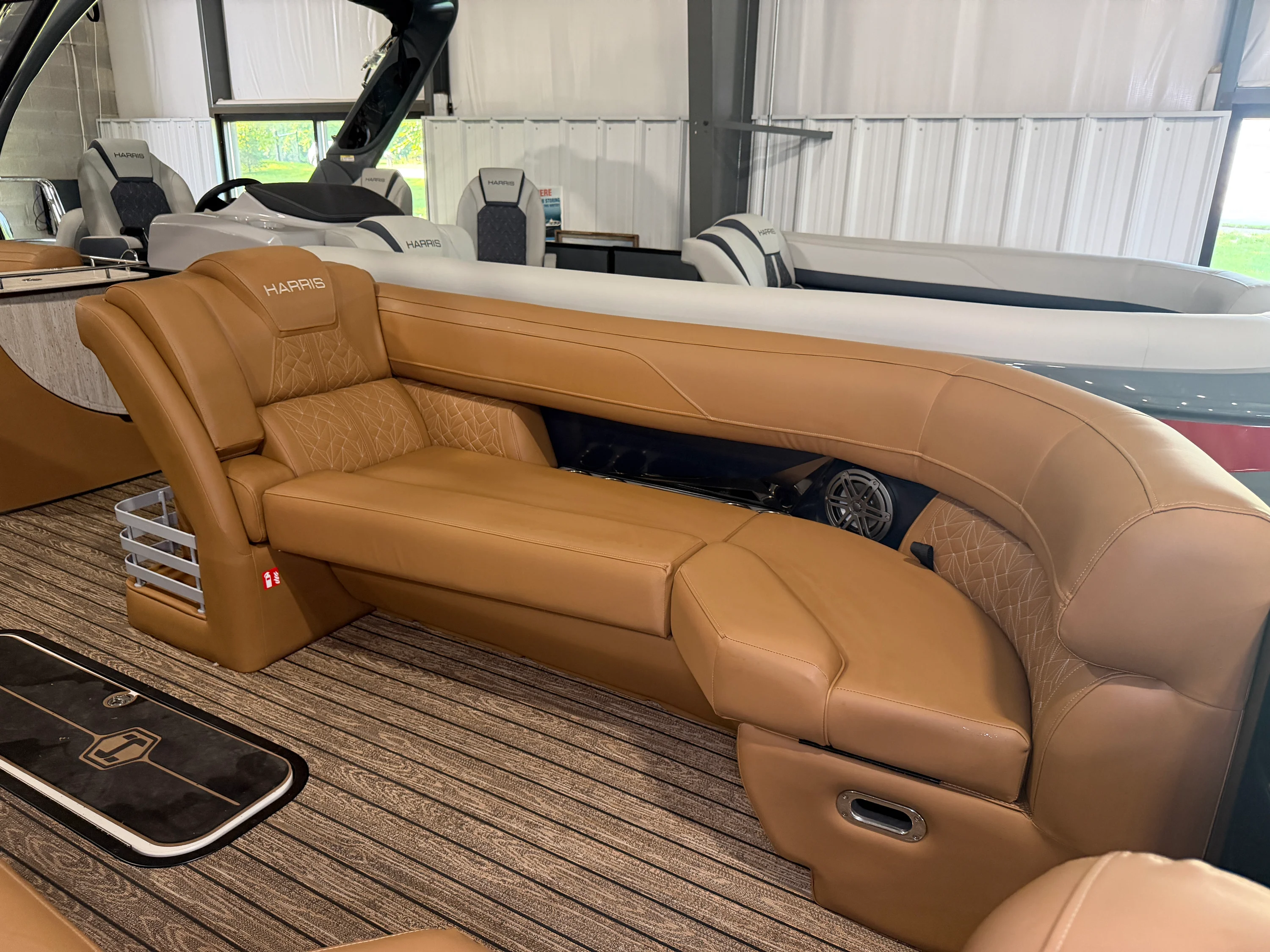 2026 Harris Grand Mariner 250 Image Thumbnail #8
