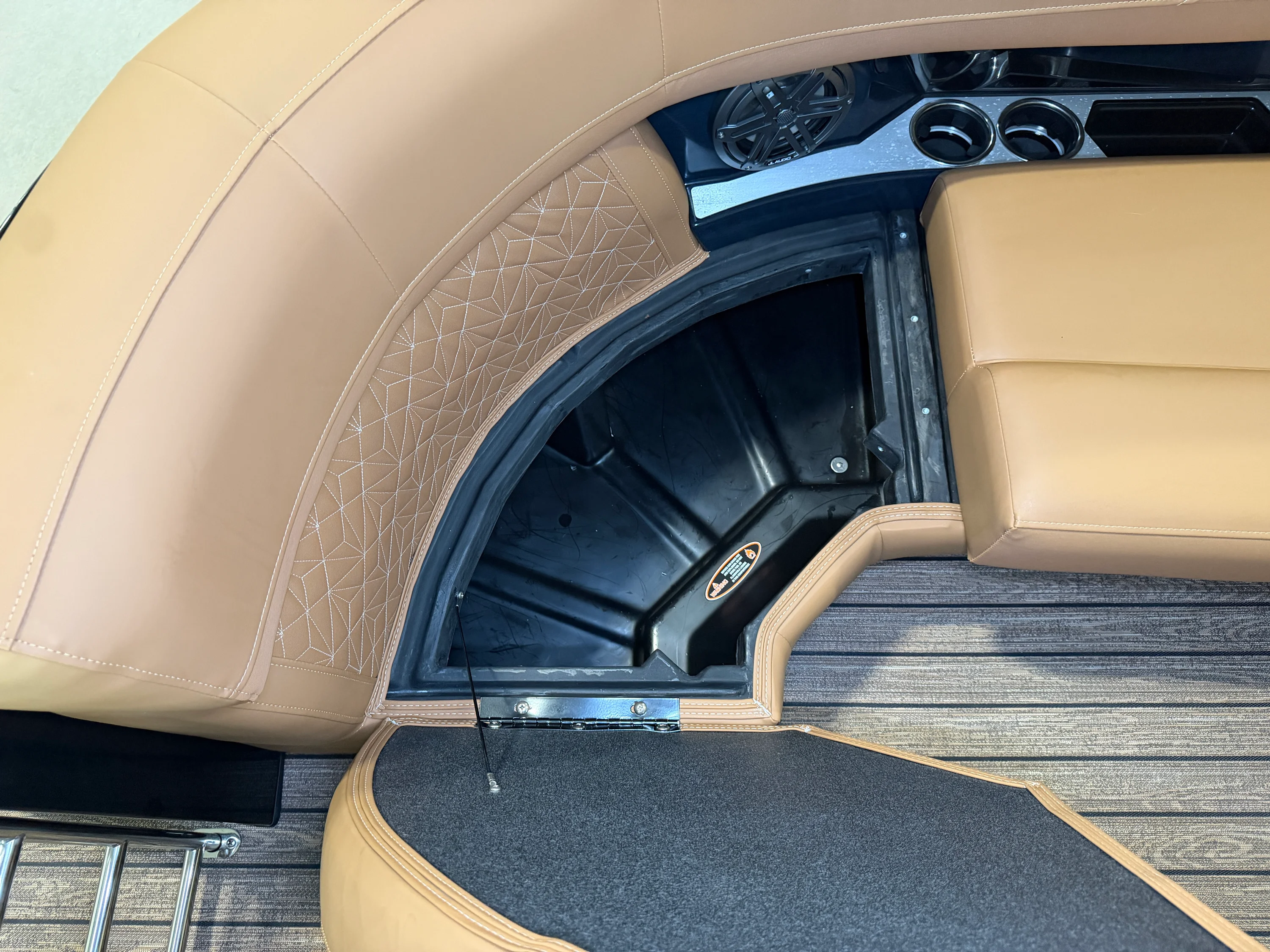 2026 Harris Grand Mariner 250 Image Thumbnail #17