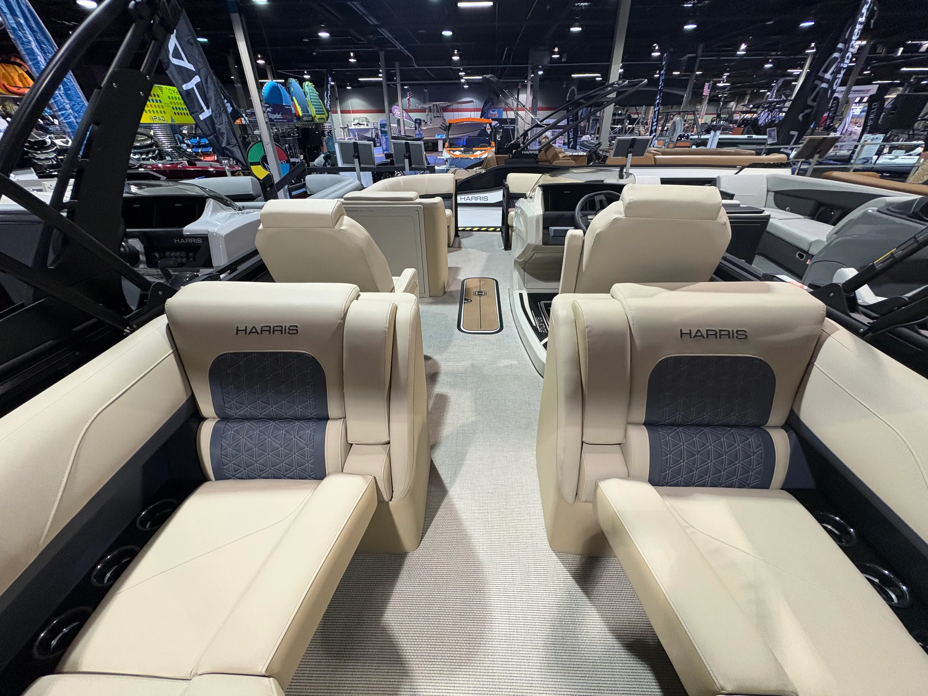 2026 Harris Solstice 230 Image Thumbnail #13