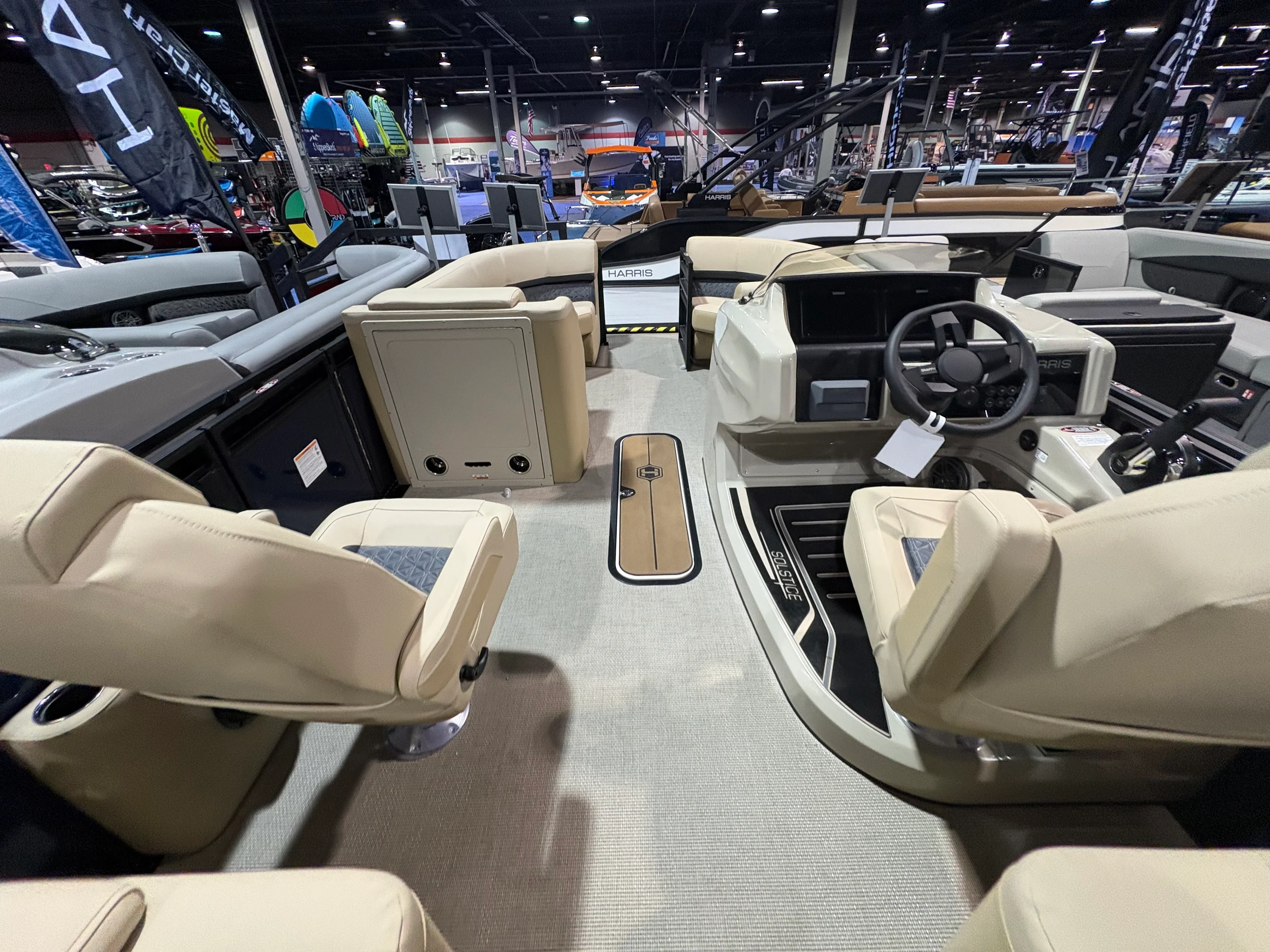 2026 Harris Solstice 230 Image Thumbnail #14