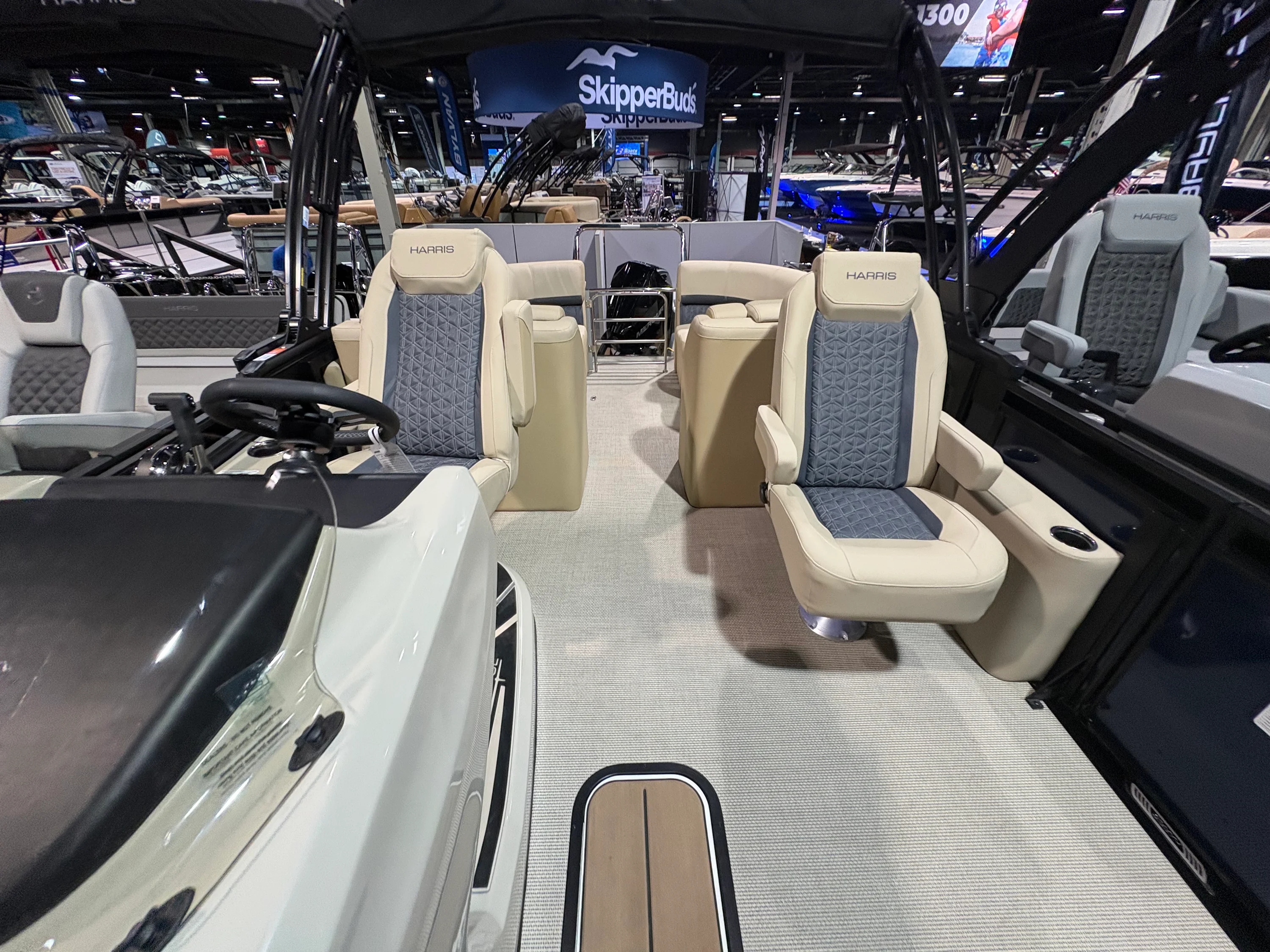 2026 Harris Solstice 230 Image Thumbnail #4