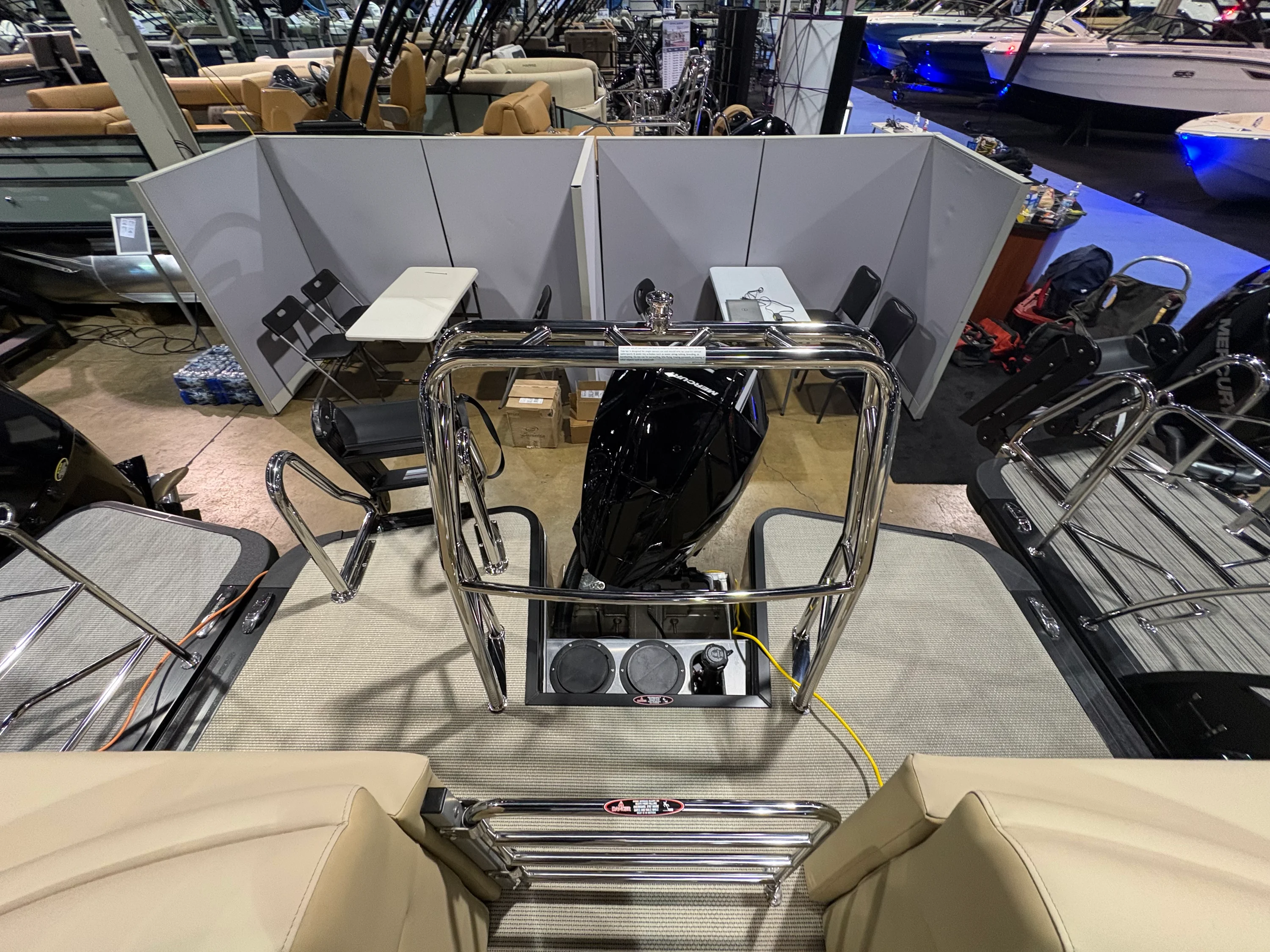 2026 Harris Solstice 230 Image Thumbnail #12