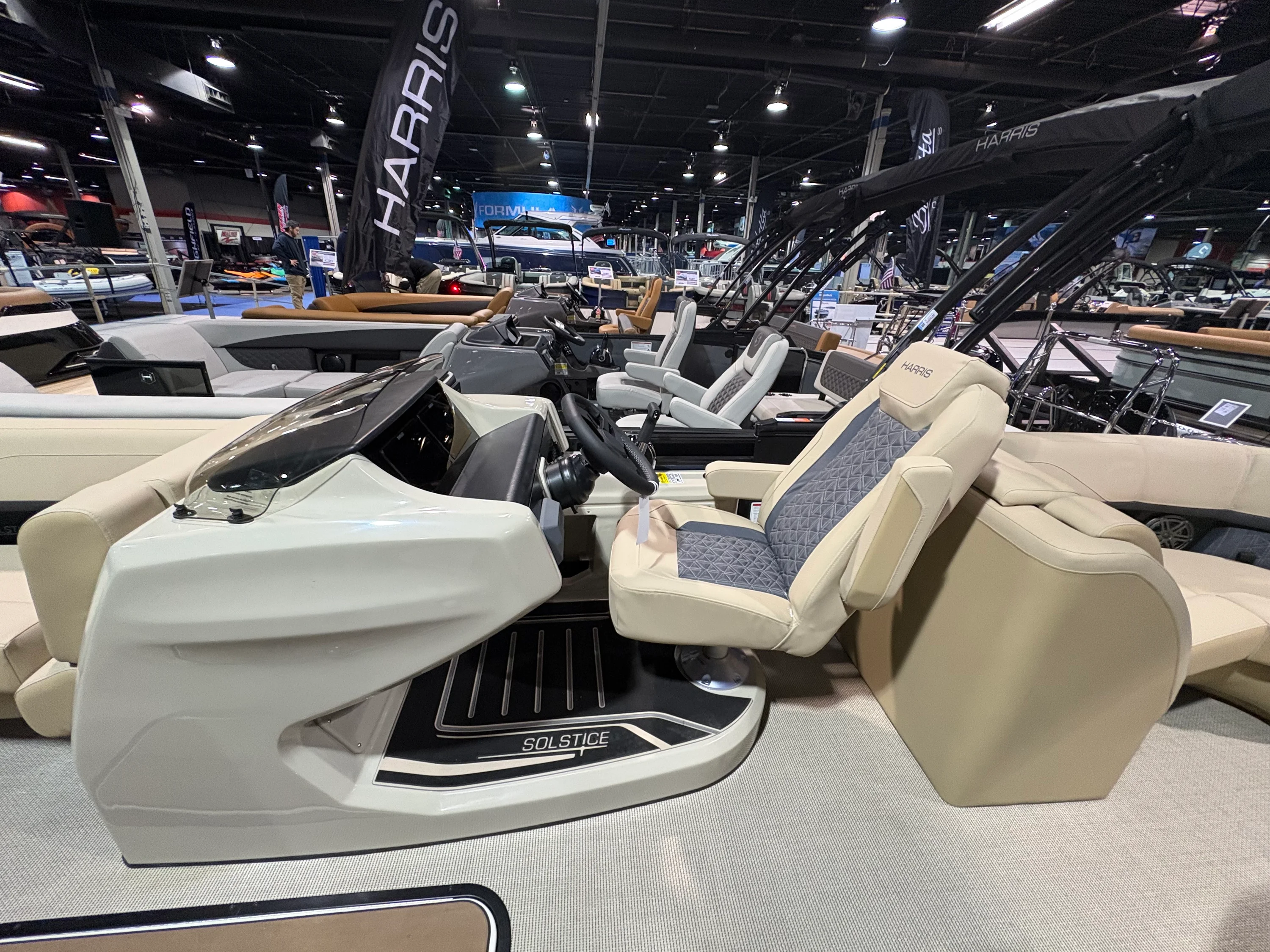 2026 Harris Solstice 230 Image Thumbnail #5